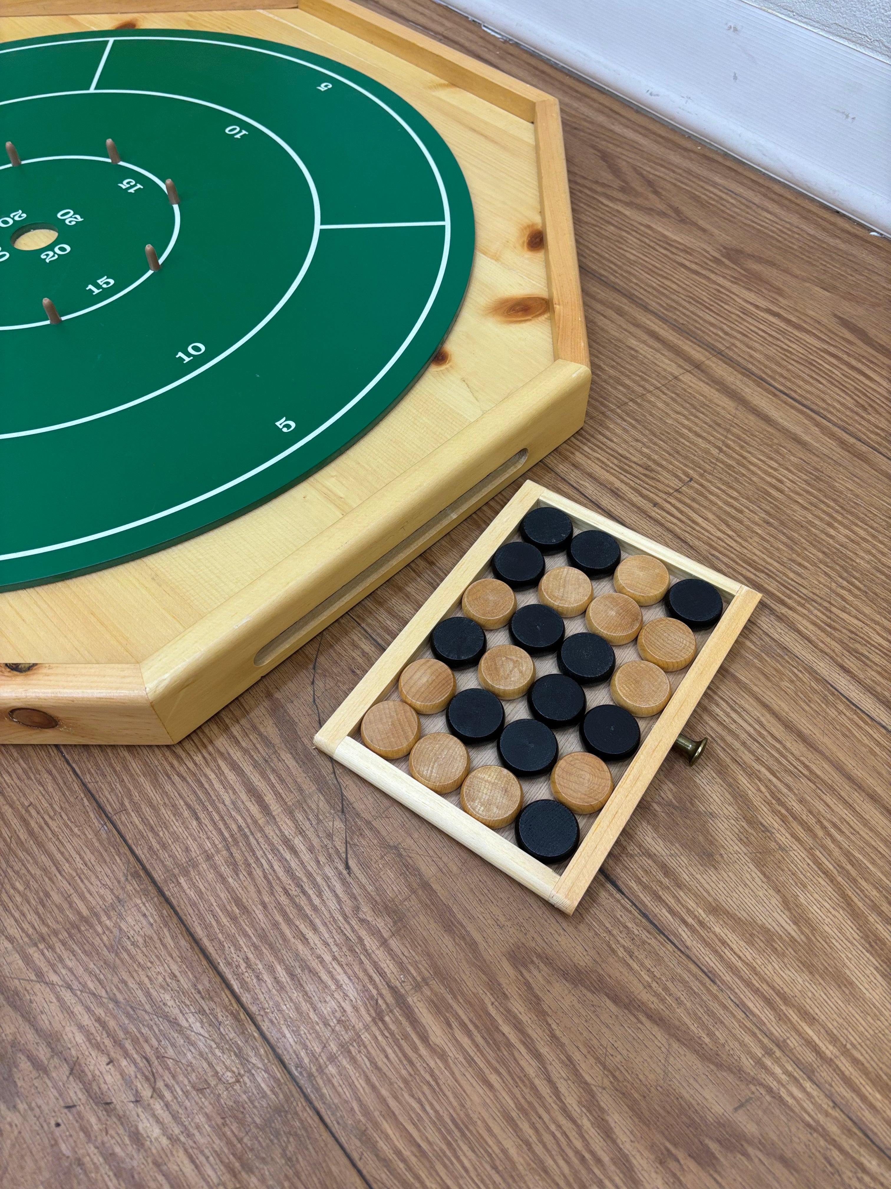 Crokinole Board