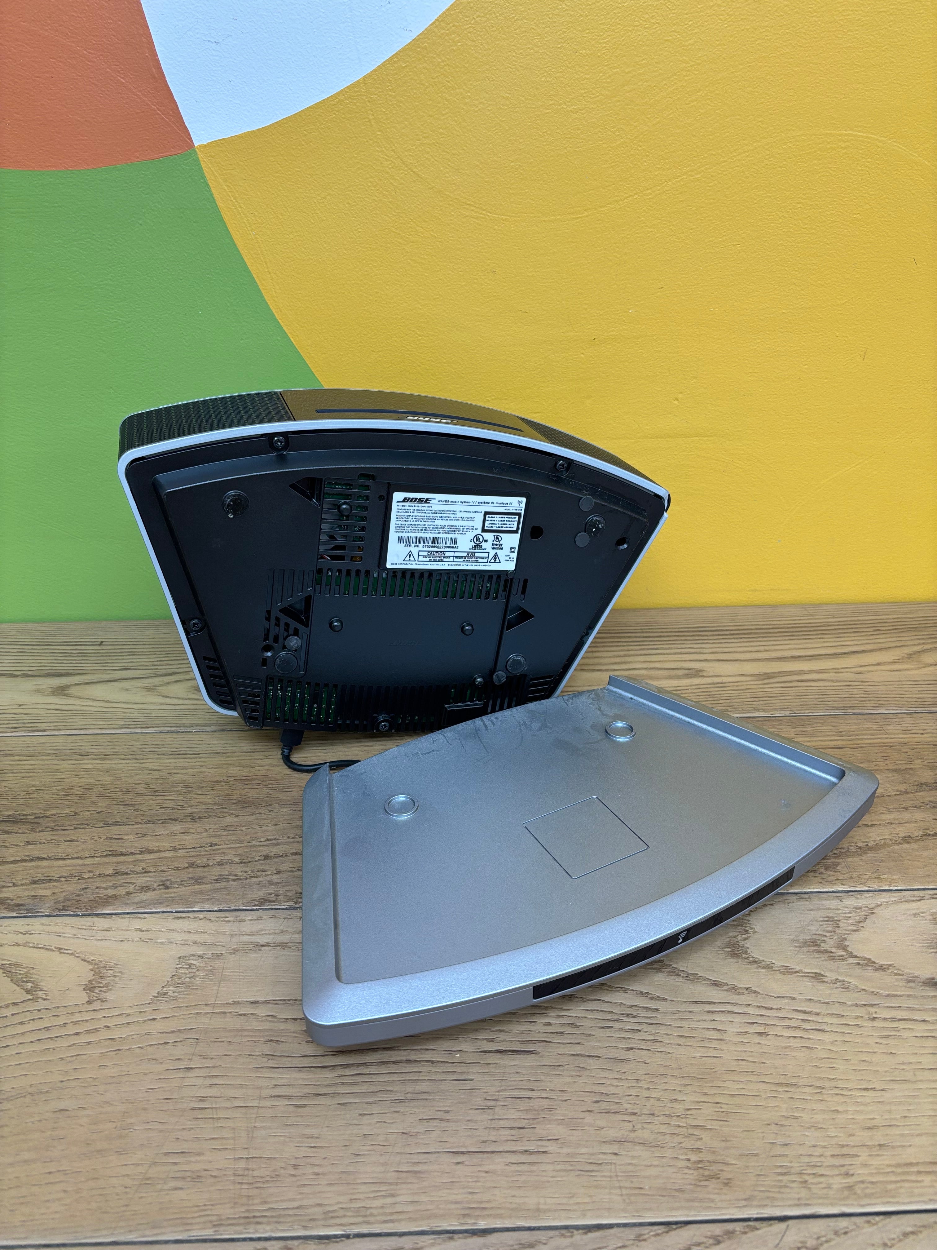 Bose Wave Radio IV Music System W Soundtouch Pedestal