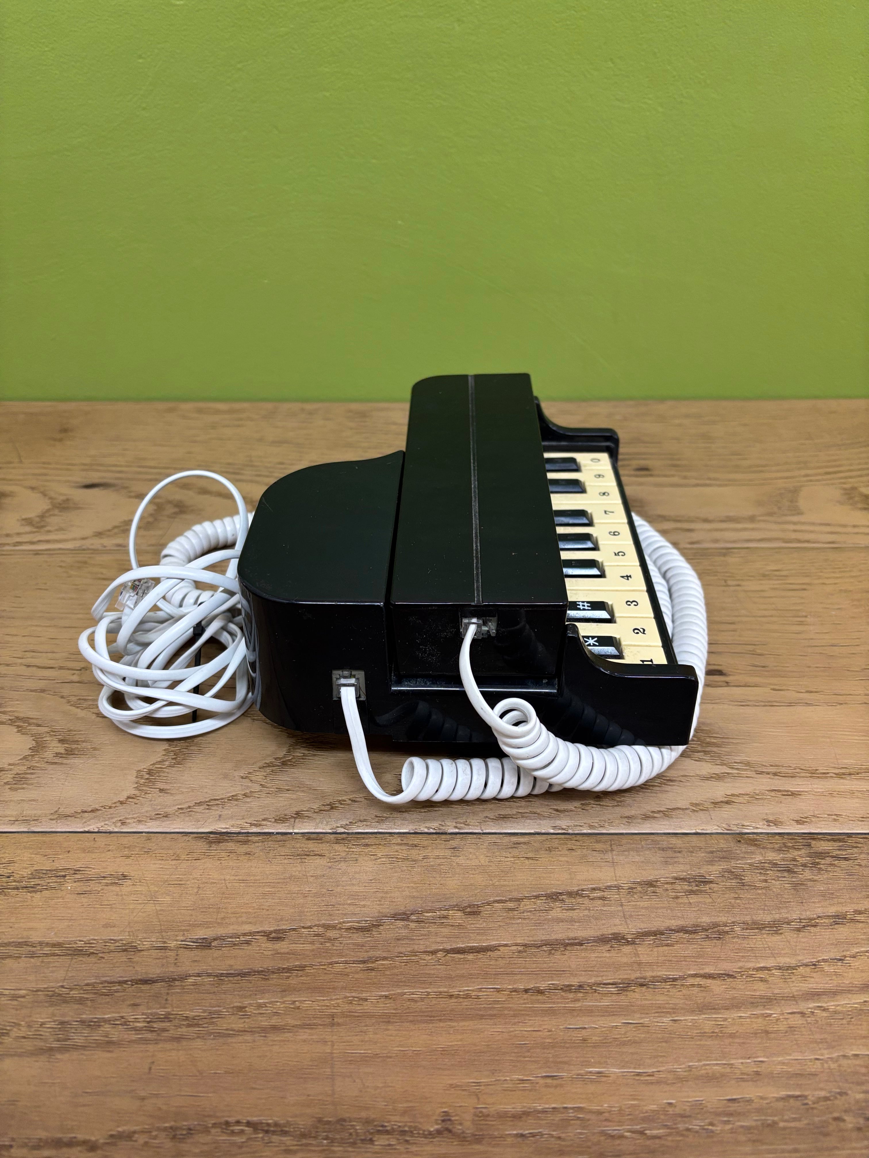 Grand Piano Telephone