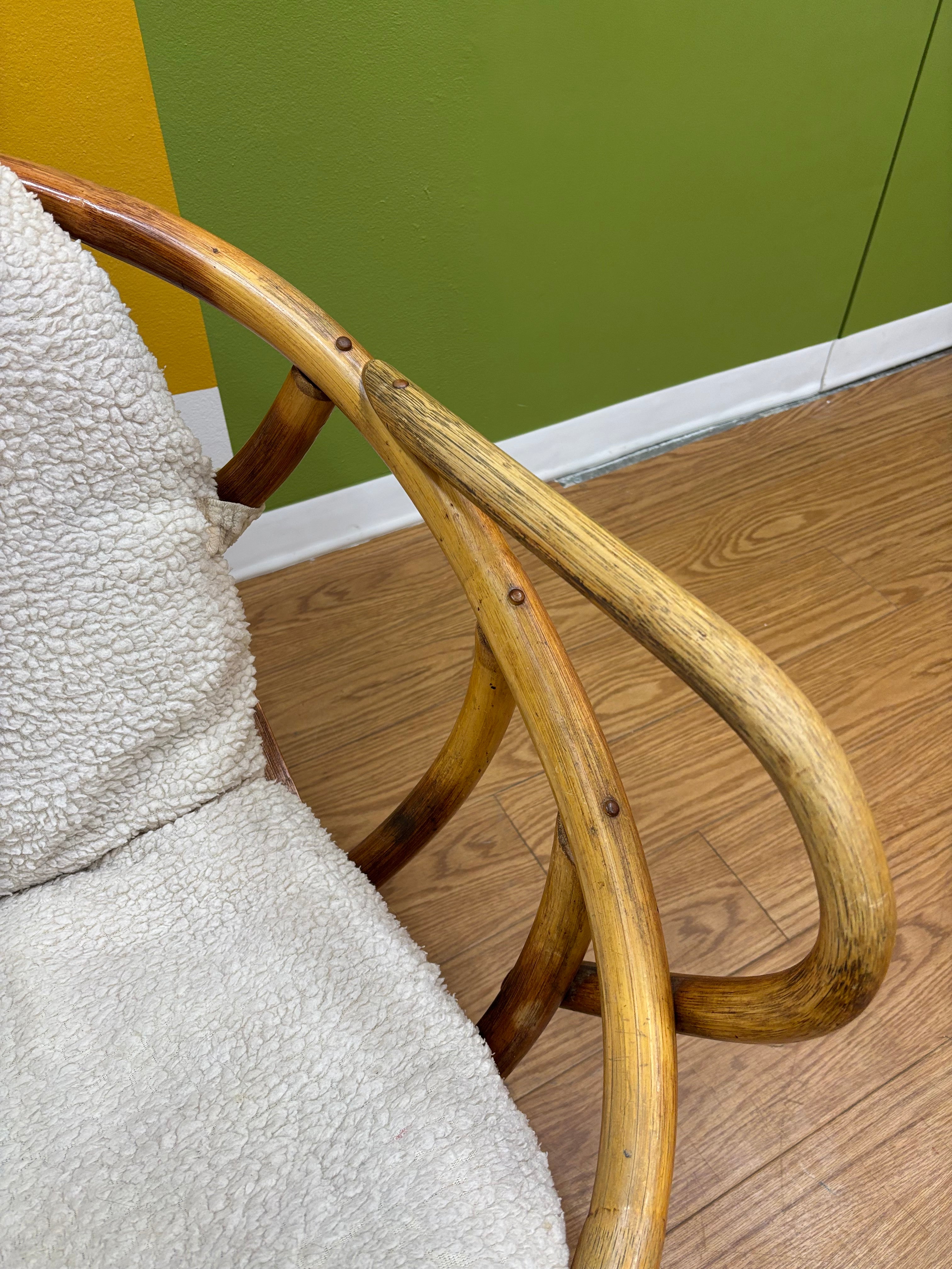 Egg Swivel Chair