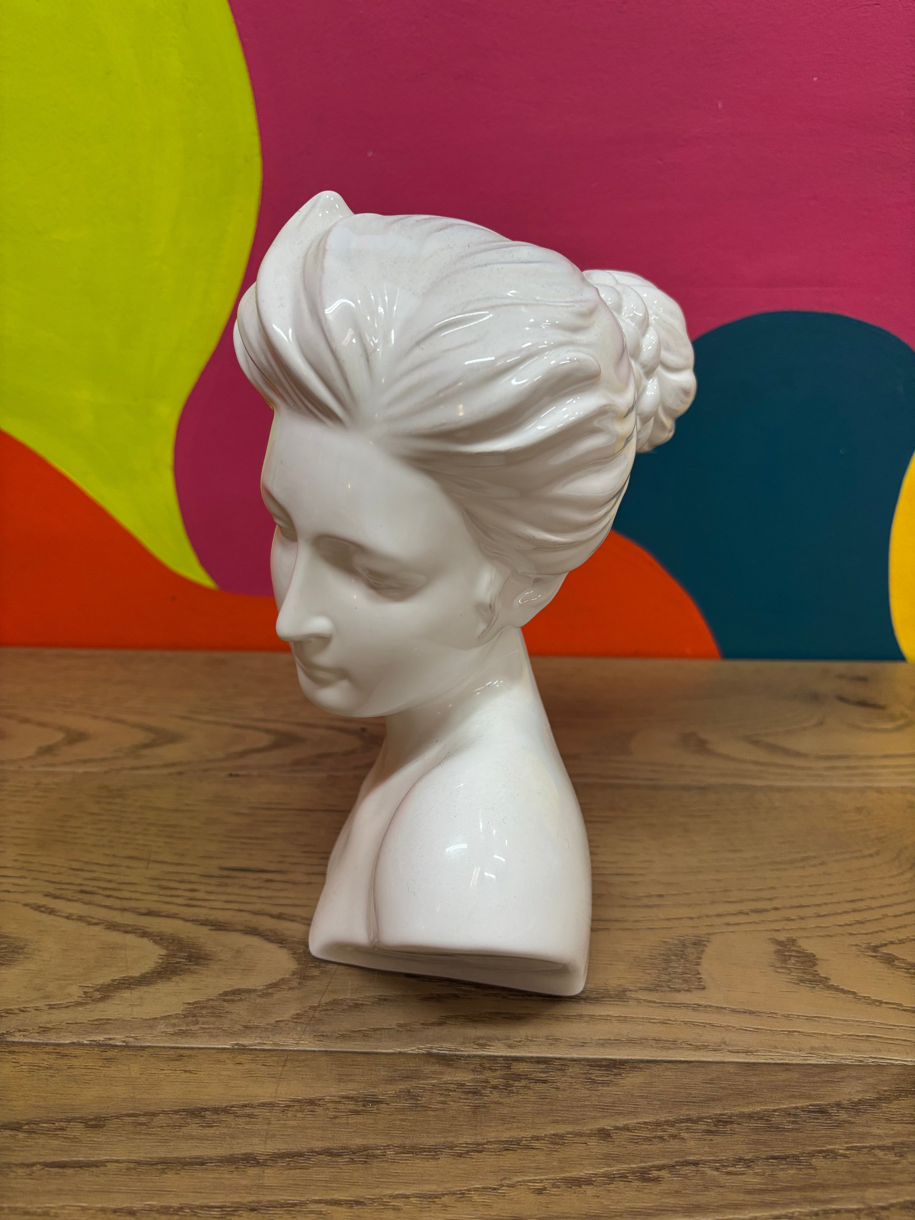 Lady Bust