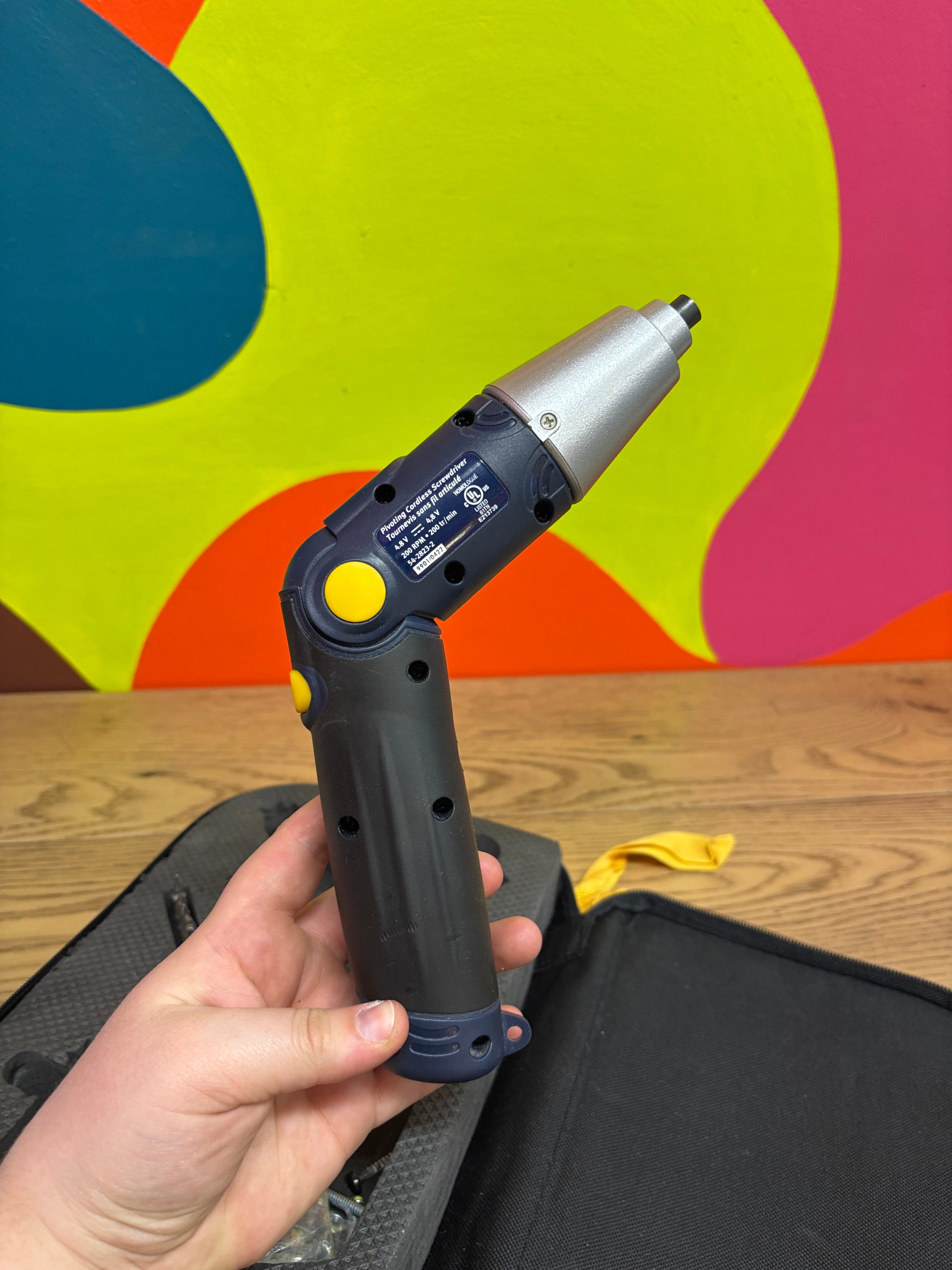 Mastercraft Pivoting Cordless Screwdriver Kit