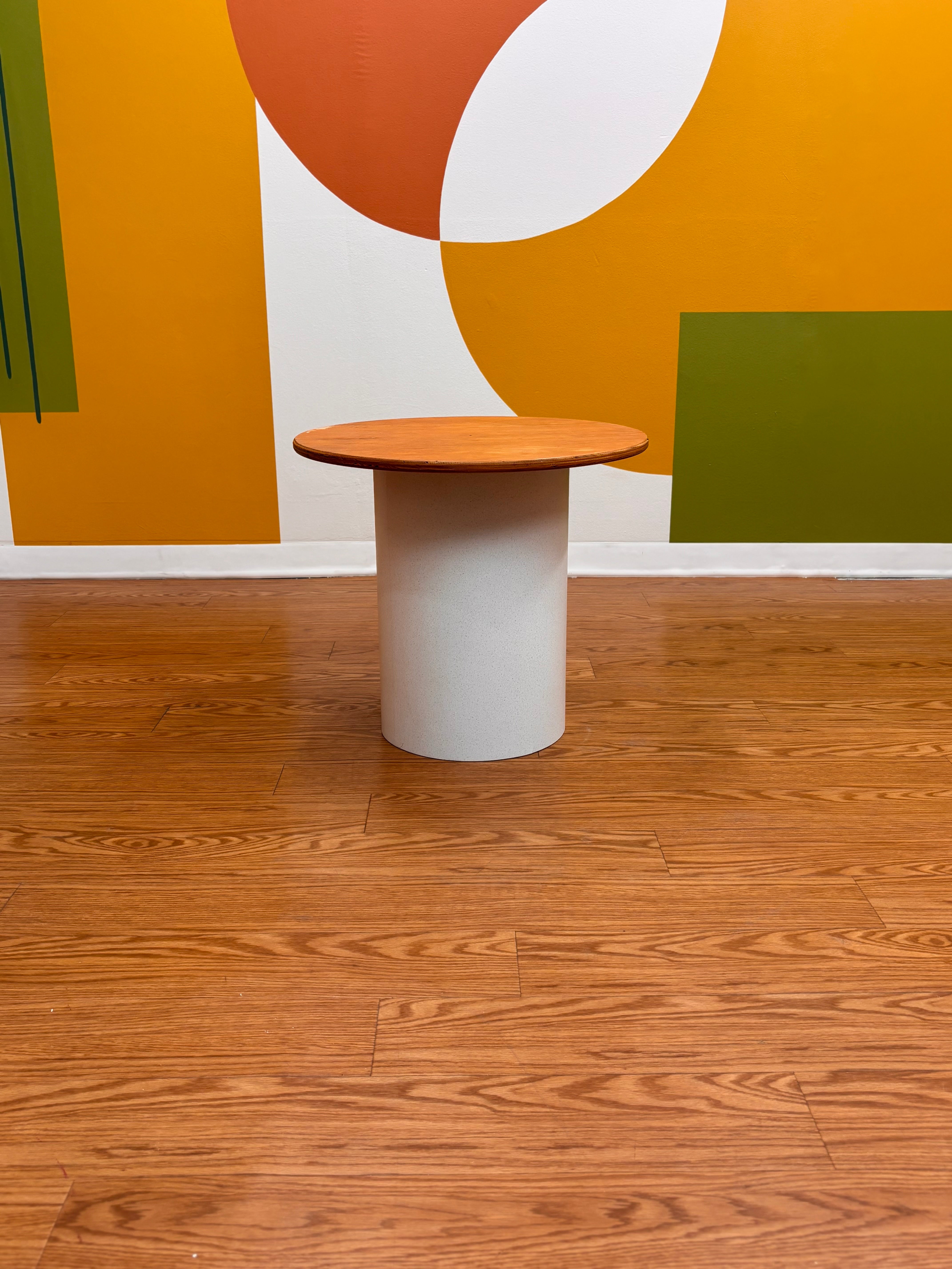 Round Top Side Table