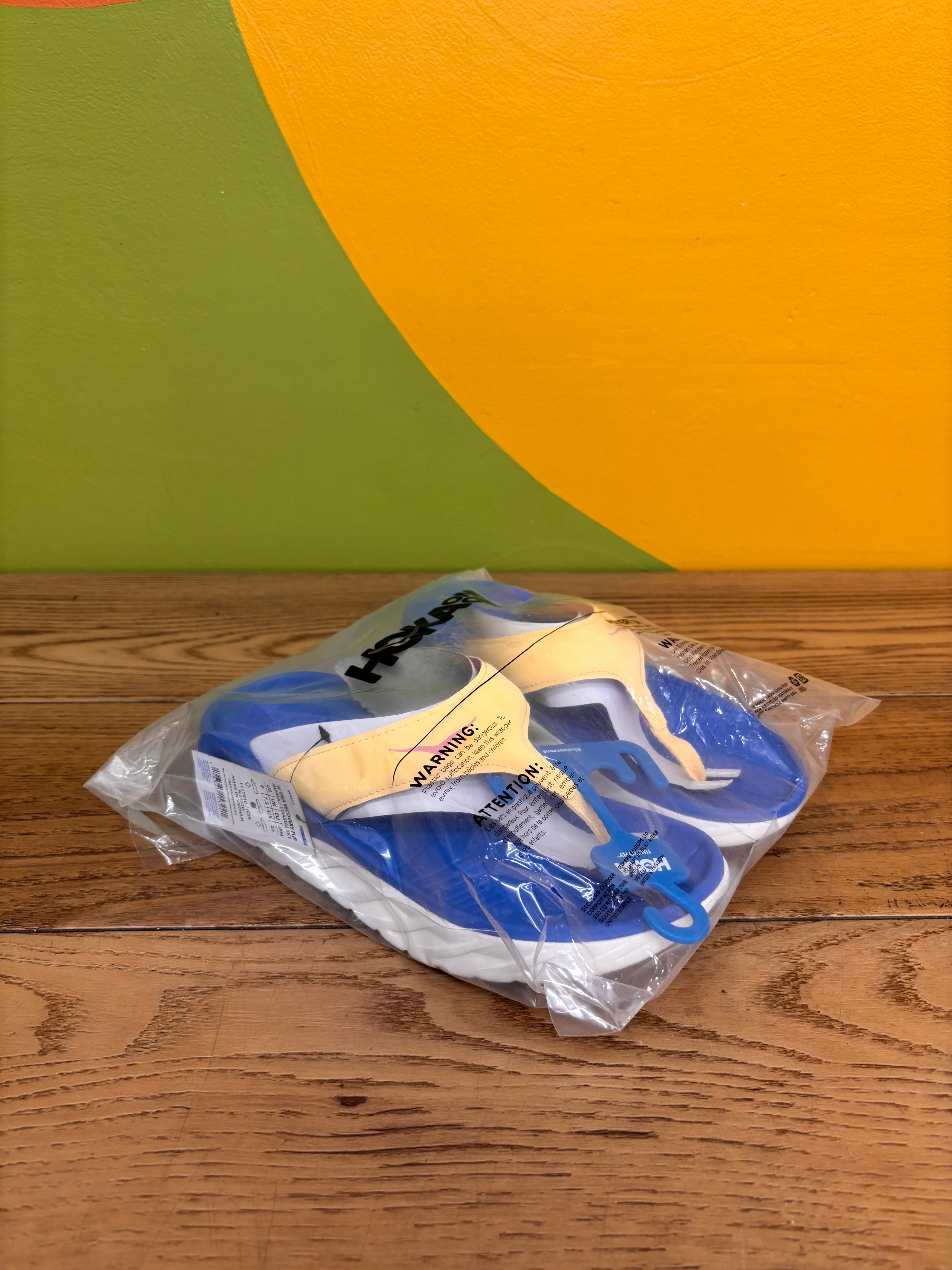 HOKA Ora Recovery Flip Flop (Women Size 9) NEW