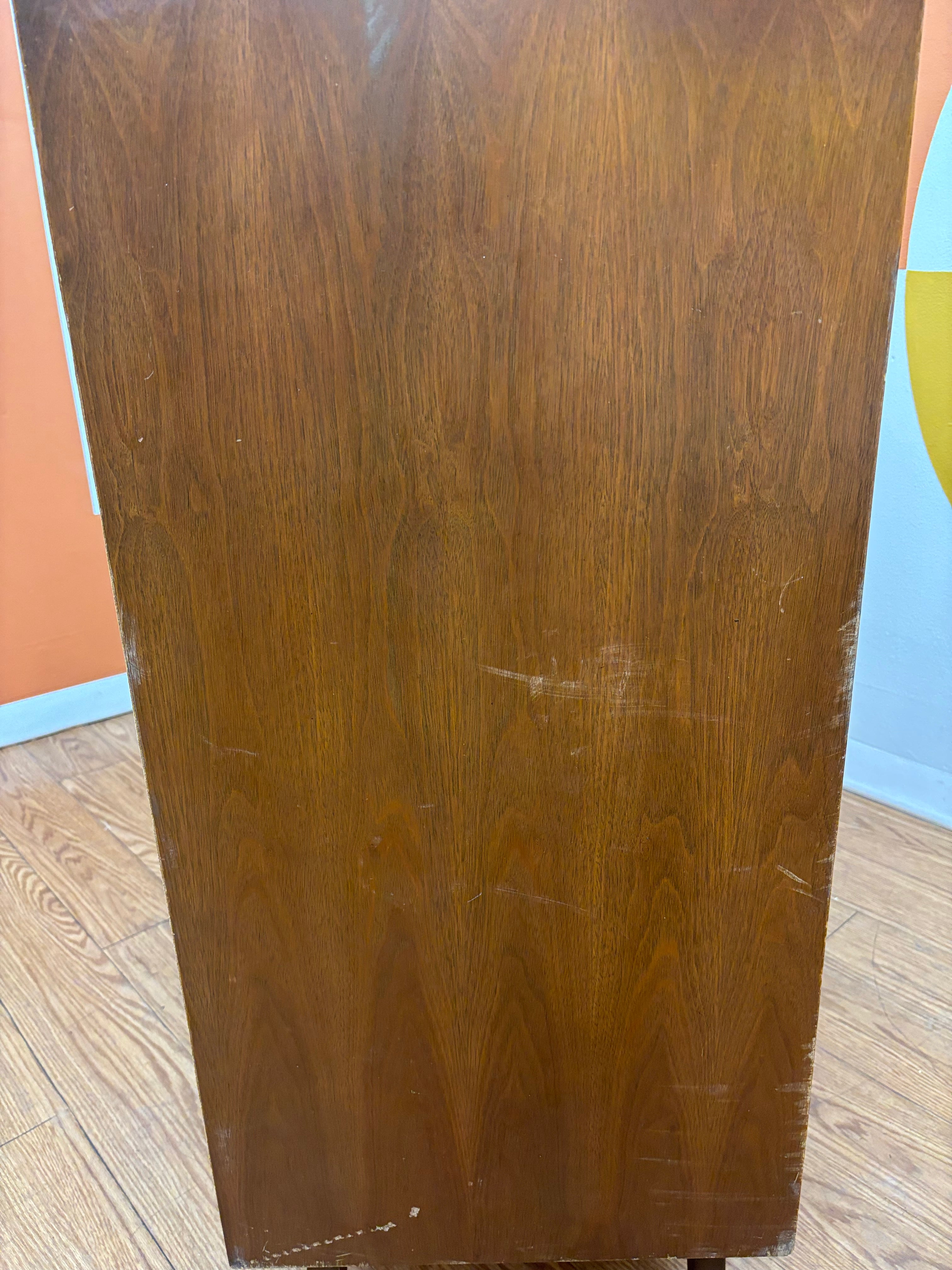 Victoriaville Wood 4 Drawer Dresser