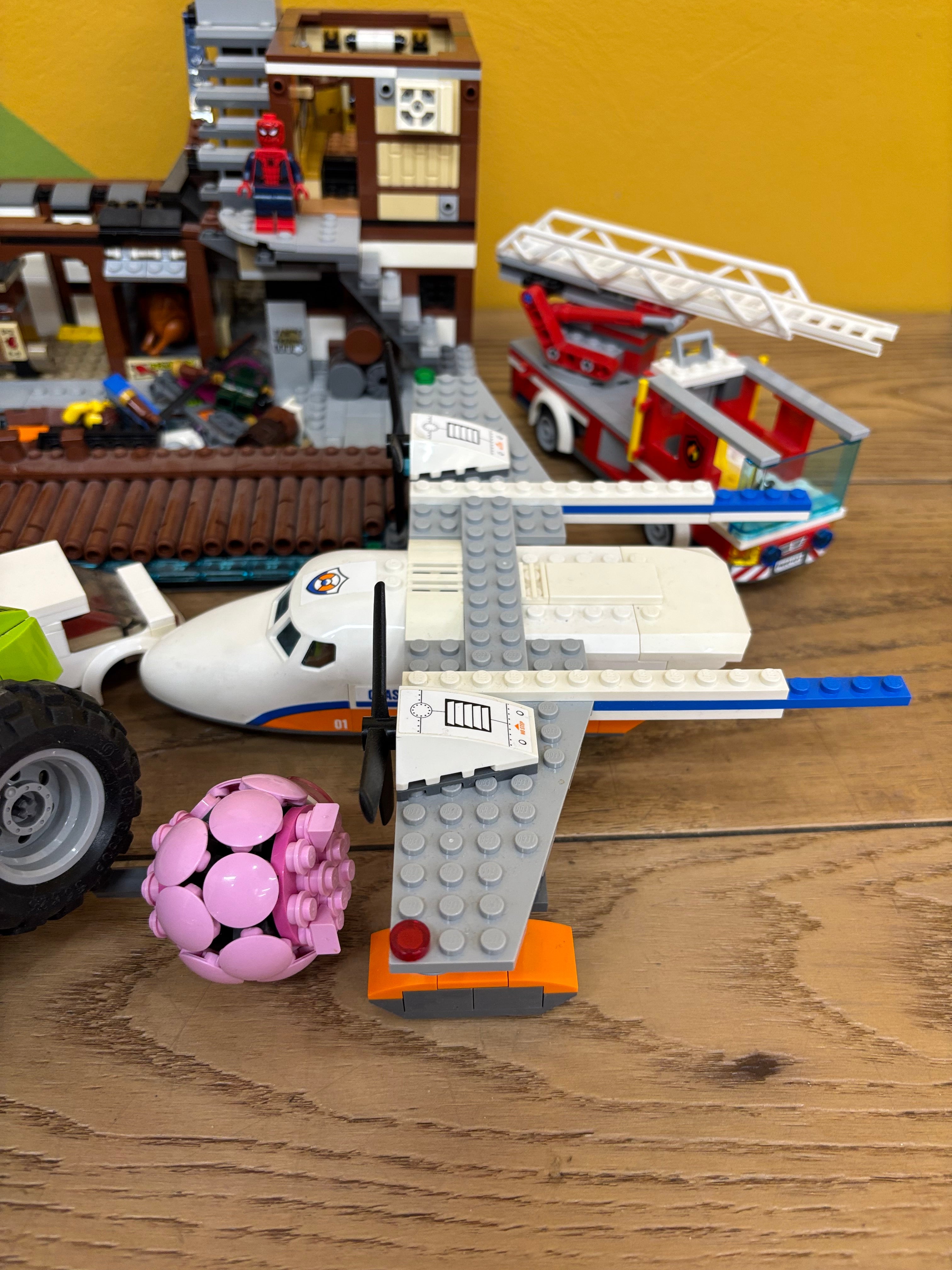 Large Box of Assorted Lego