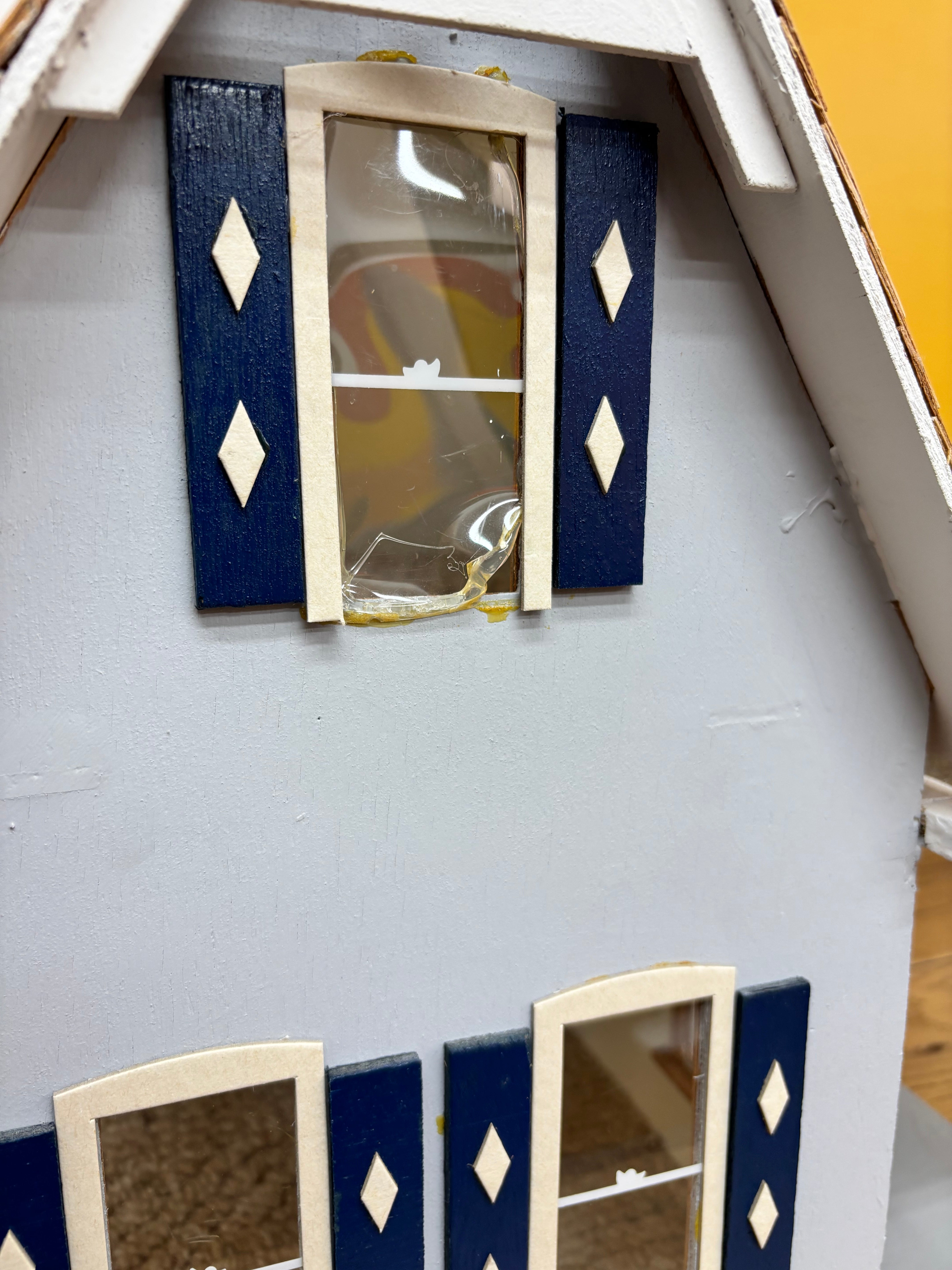 Wood Dollhouse
