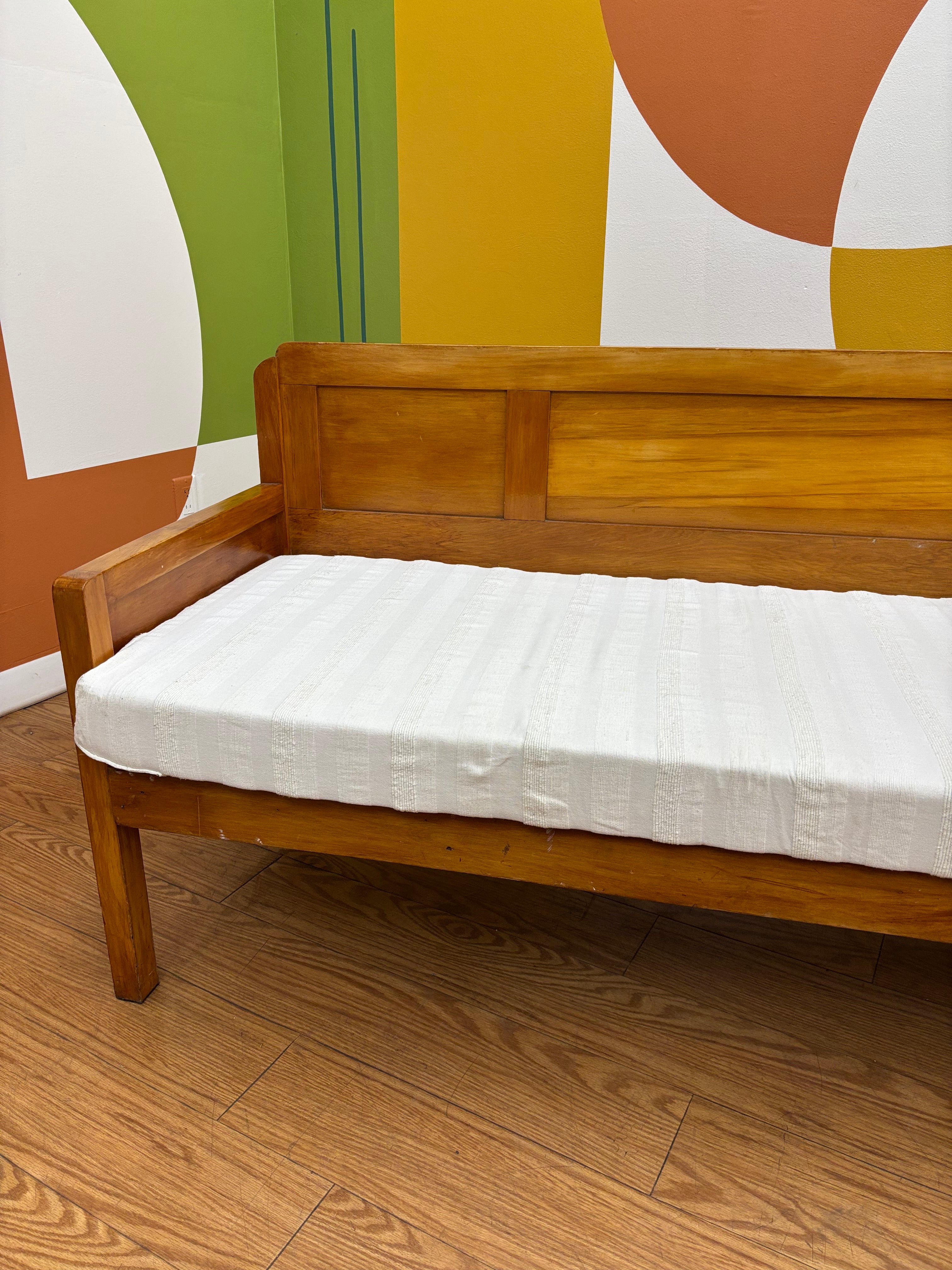 Wood Daybed