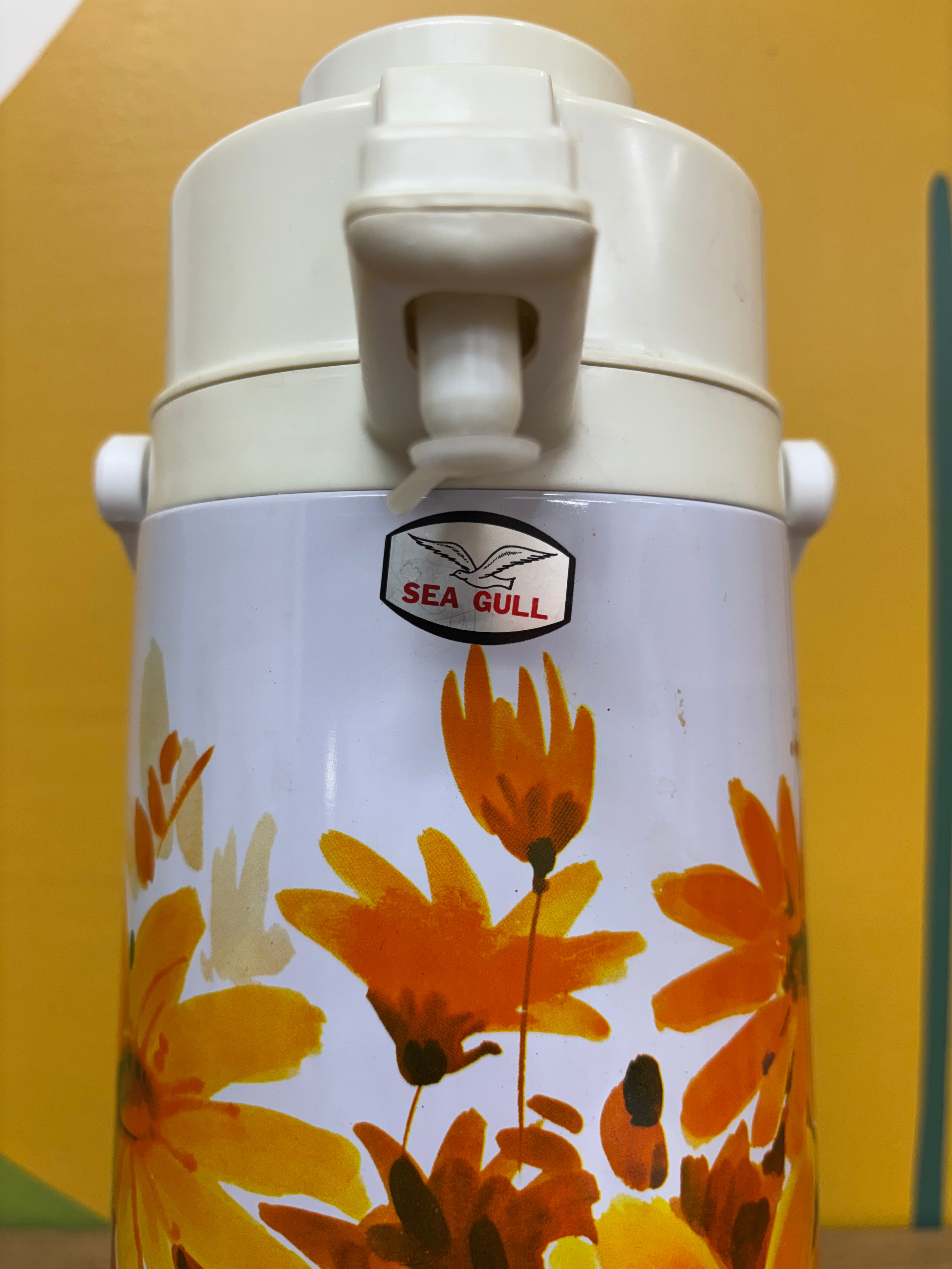 Seagull Floral Pump Top Dispenser
