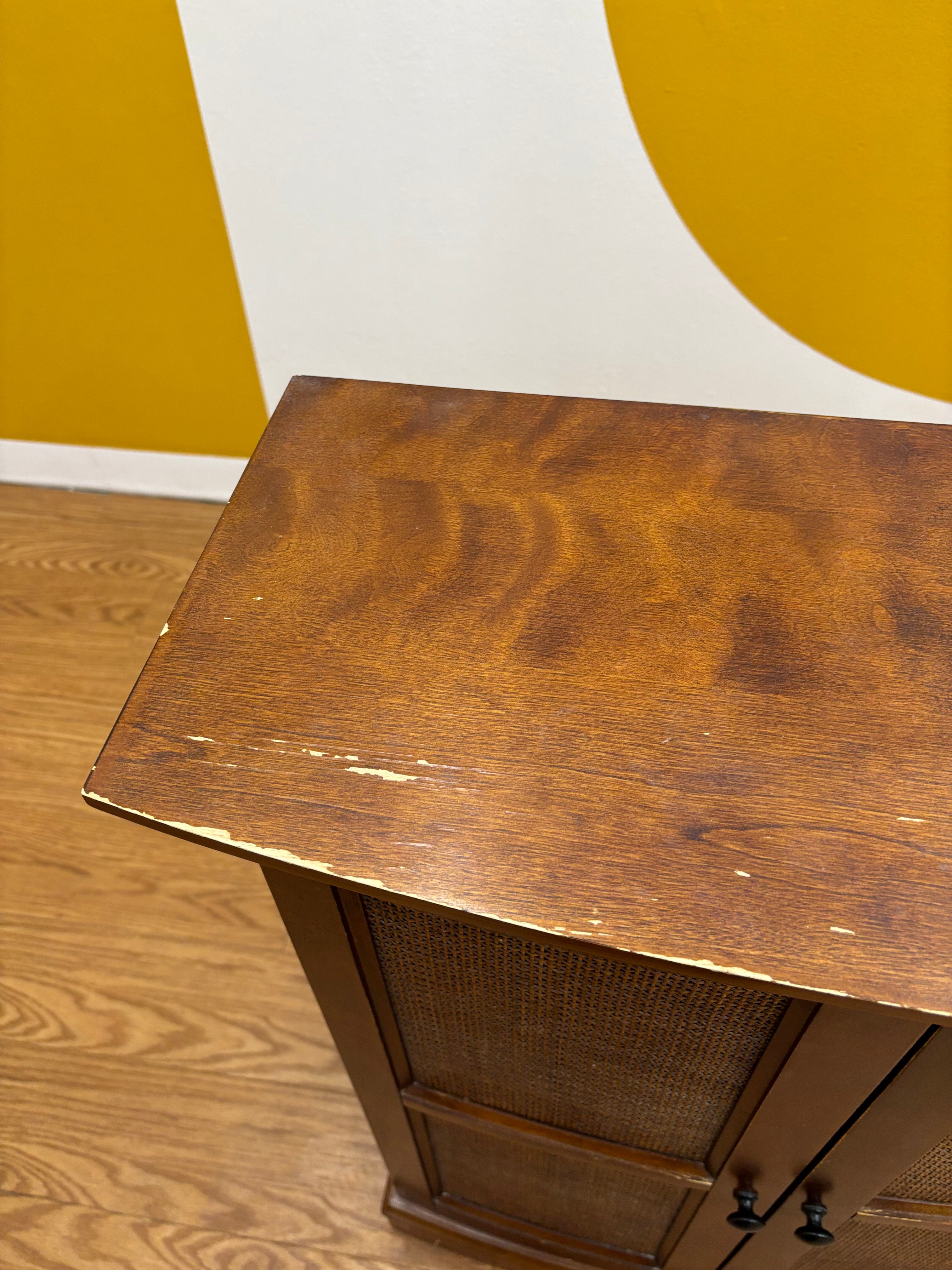 Accent Cabinet