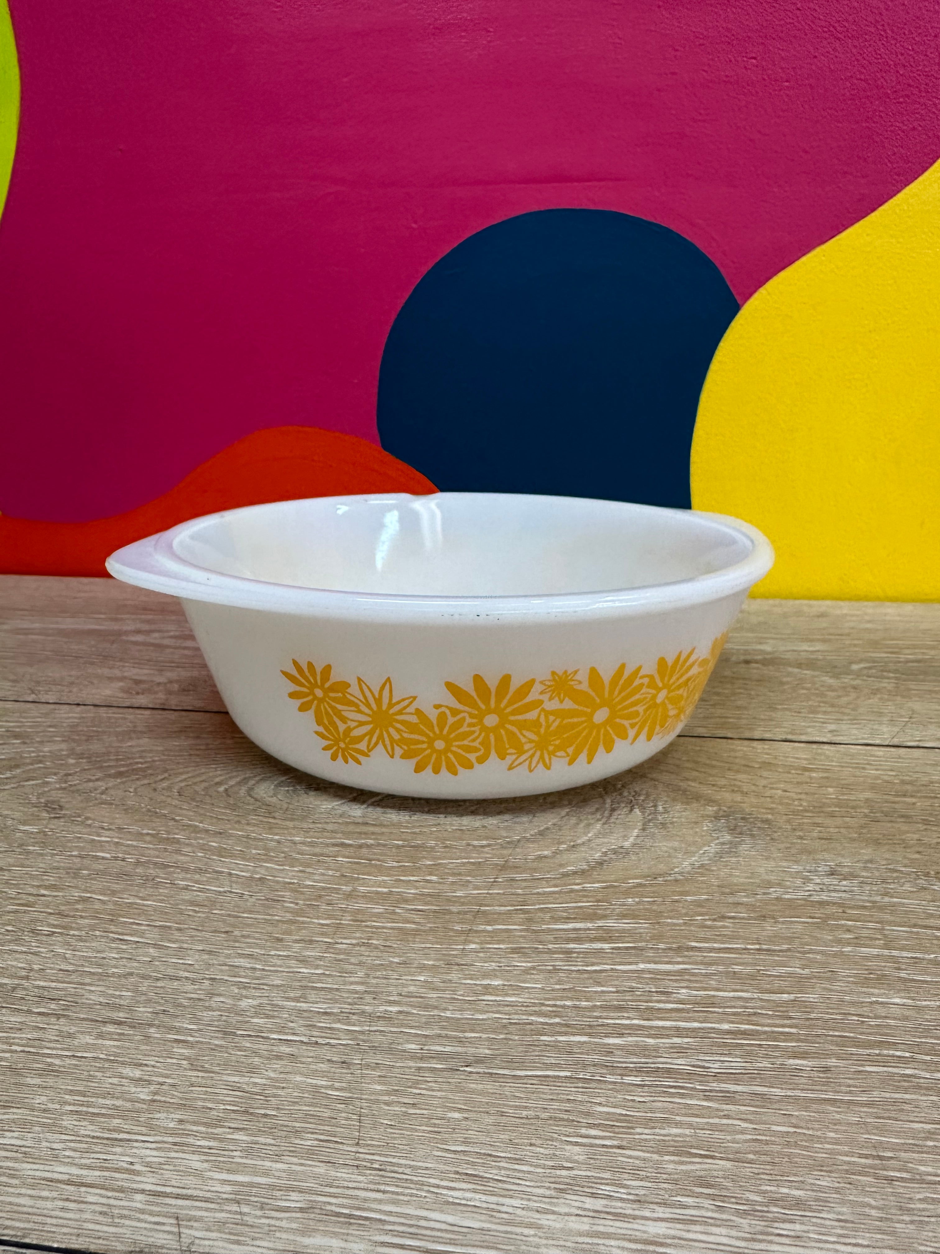 Glasbake Yellow Daisy Casserole Dish