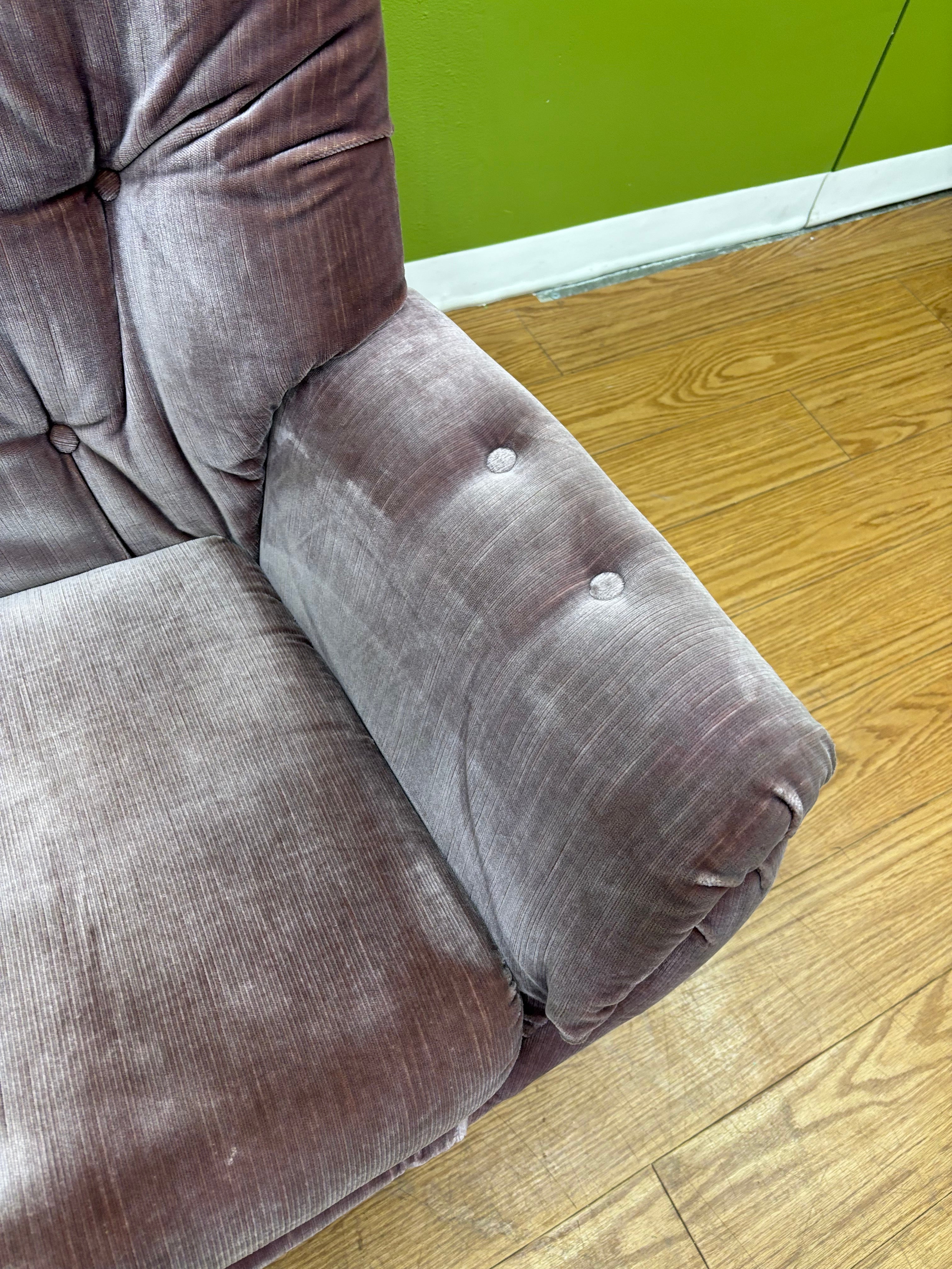 Velvet Swivel Lounge Chair