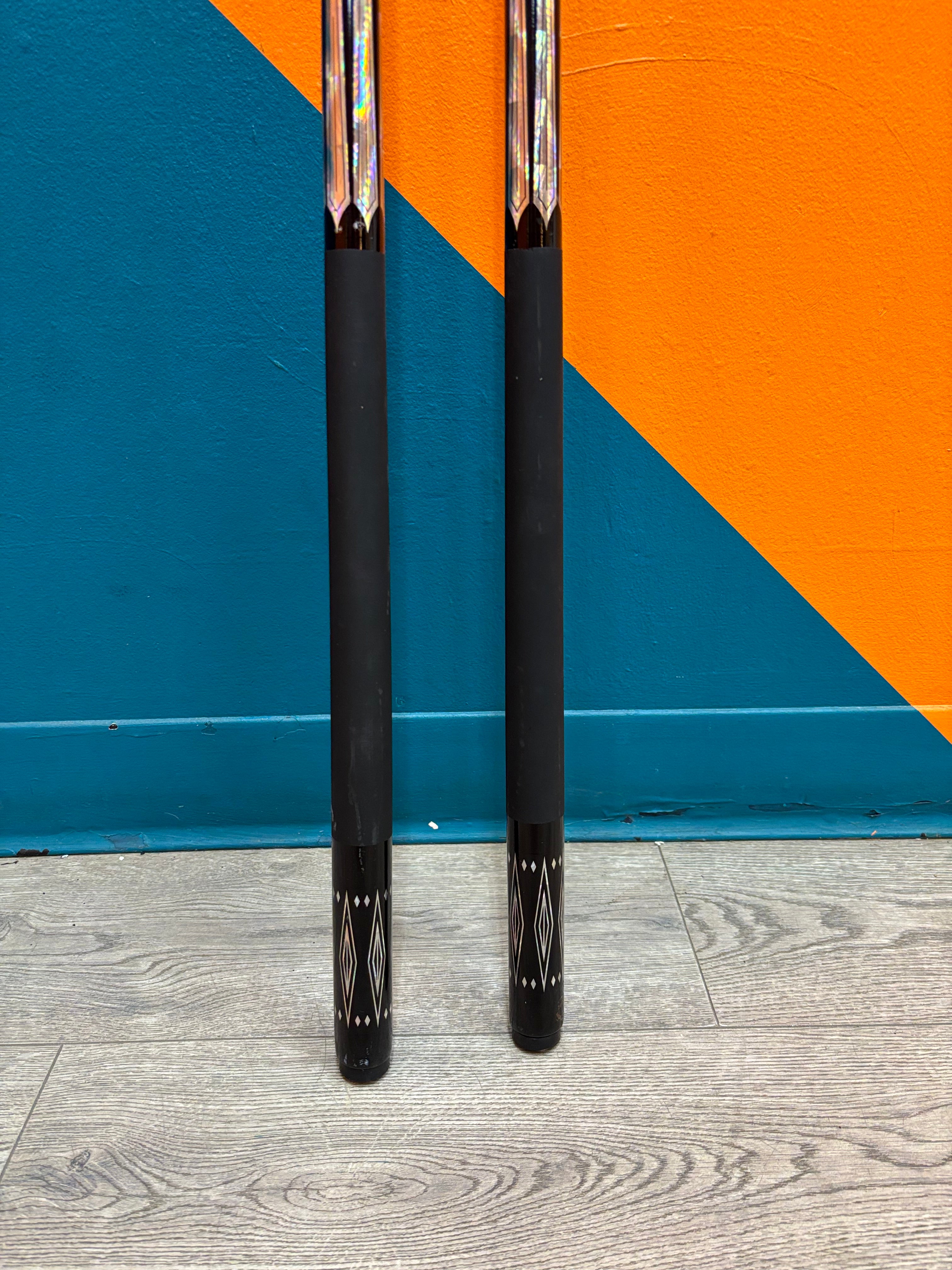 (2) Bronston Billiards Pool Cues
