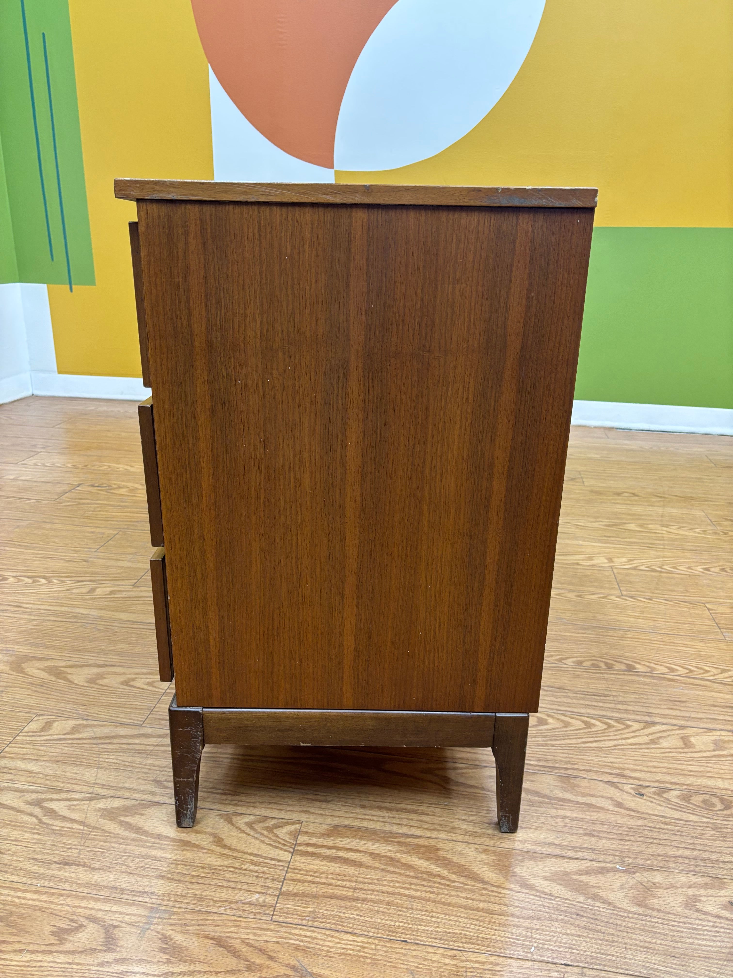 Wood 7 Drawer Dresser