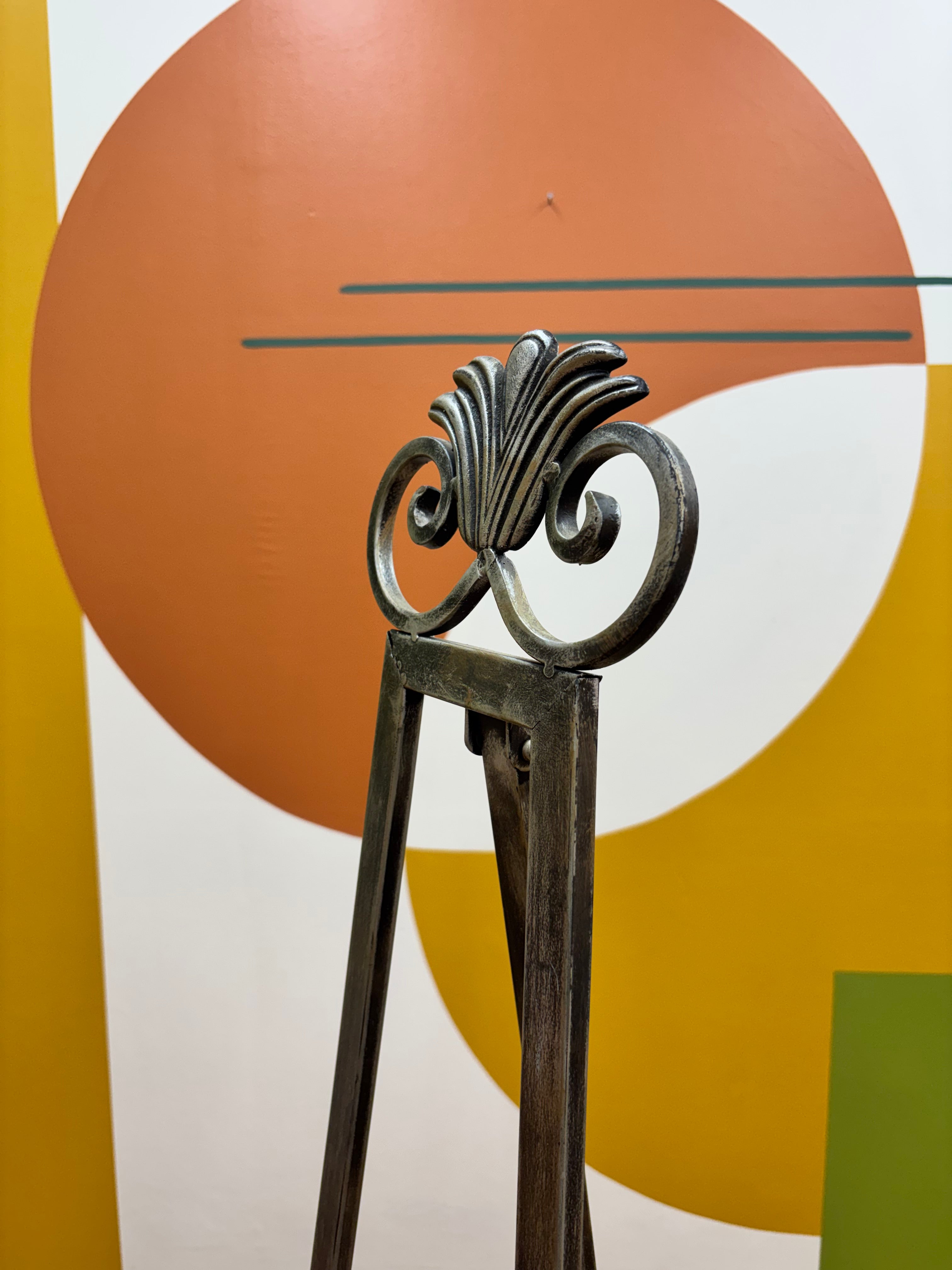Metal Floor Easel