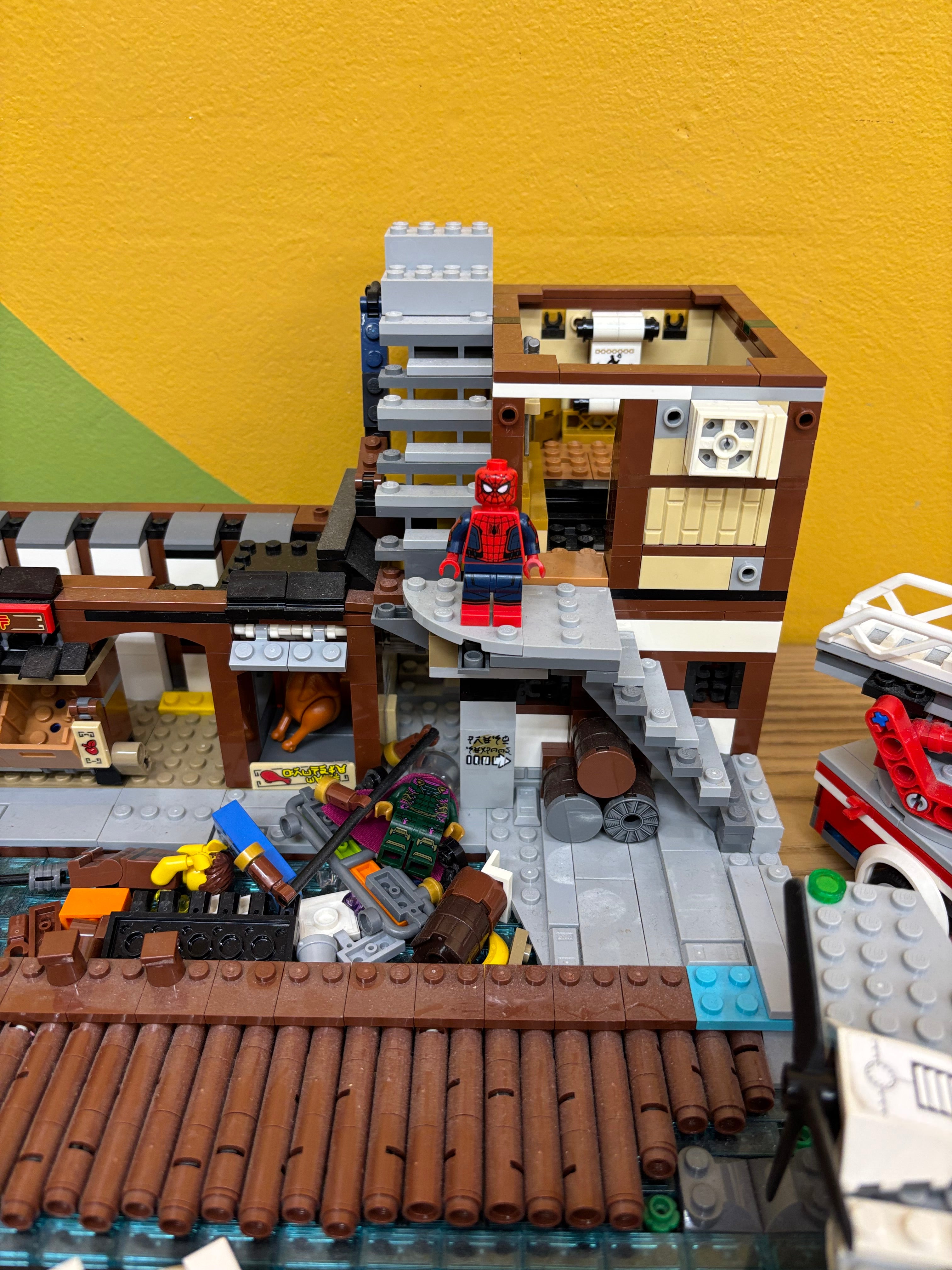 Large Box of Assorted Lego