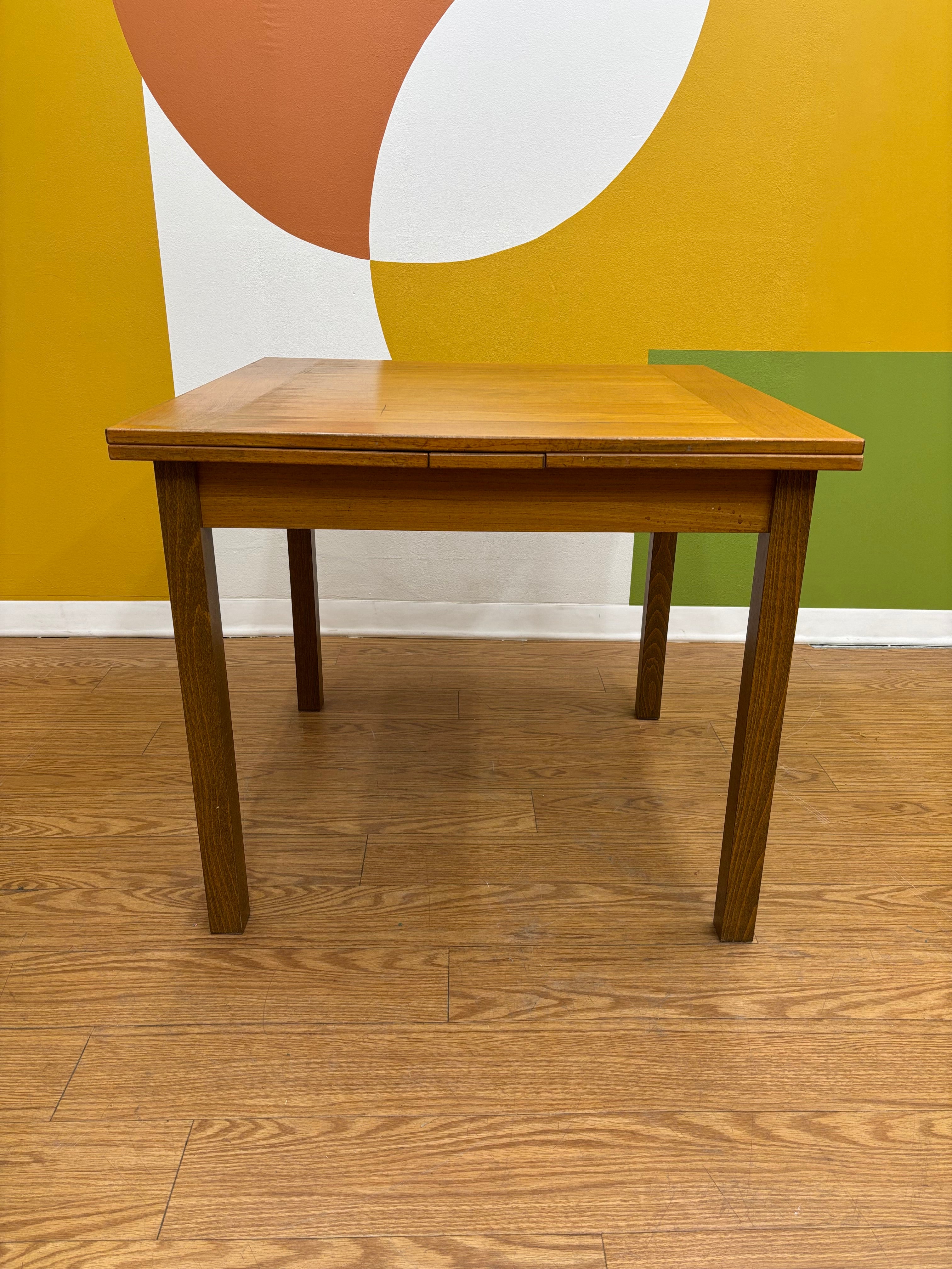 Square Dining Table (Made in Denmark)