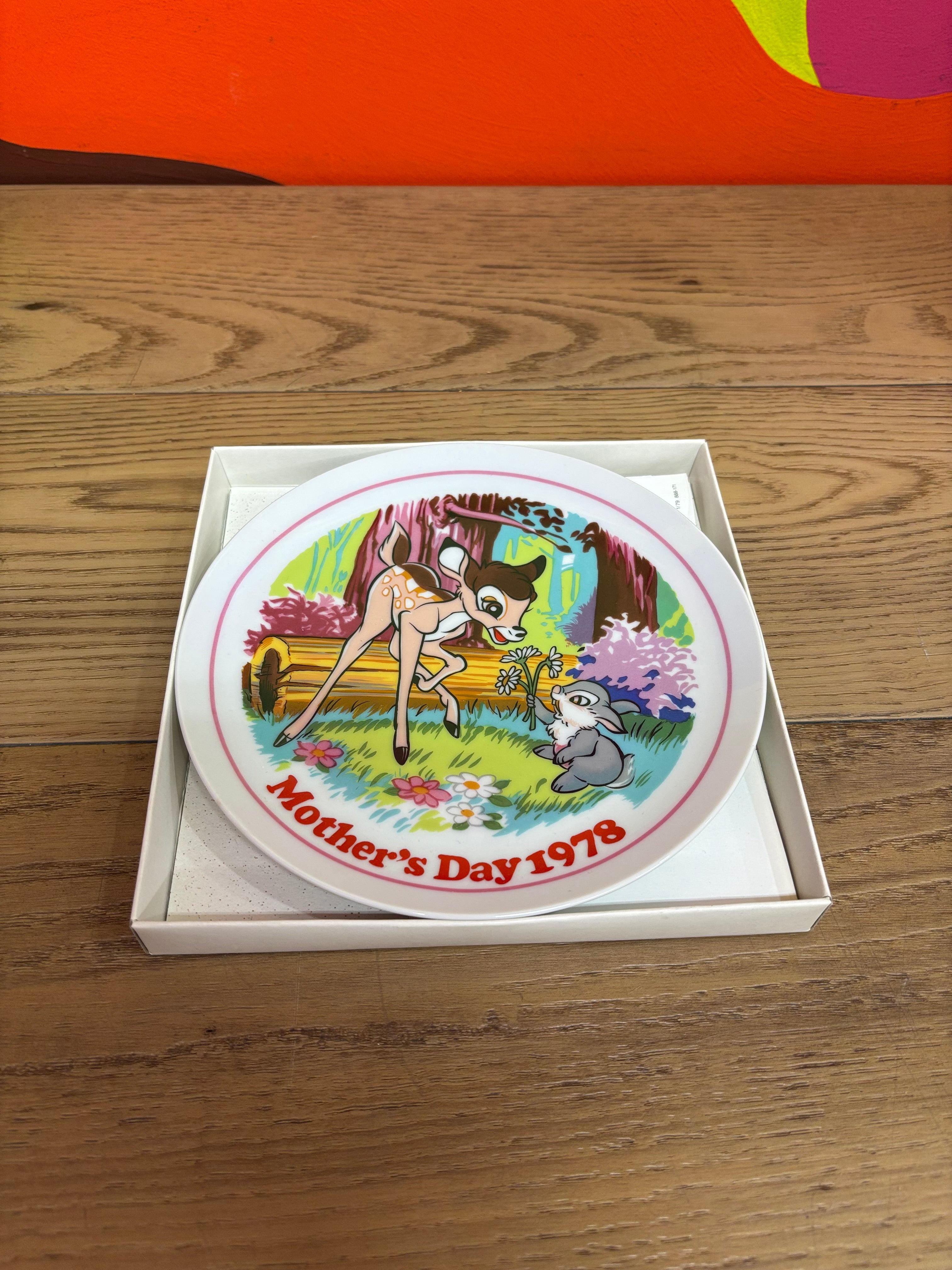 Walt Disney Mother's Day 1978 Plate