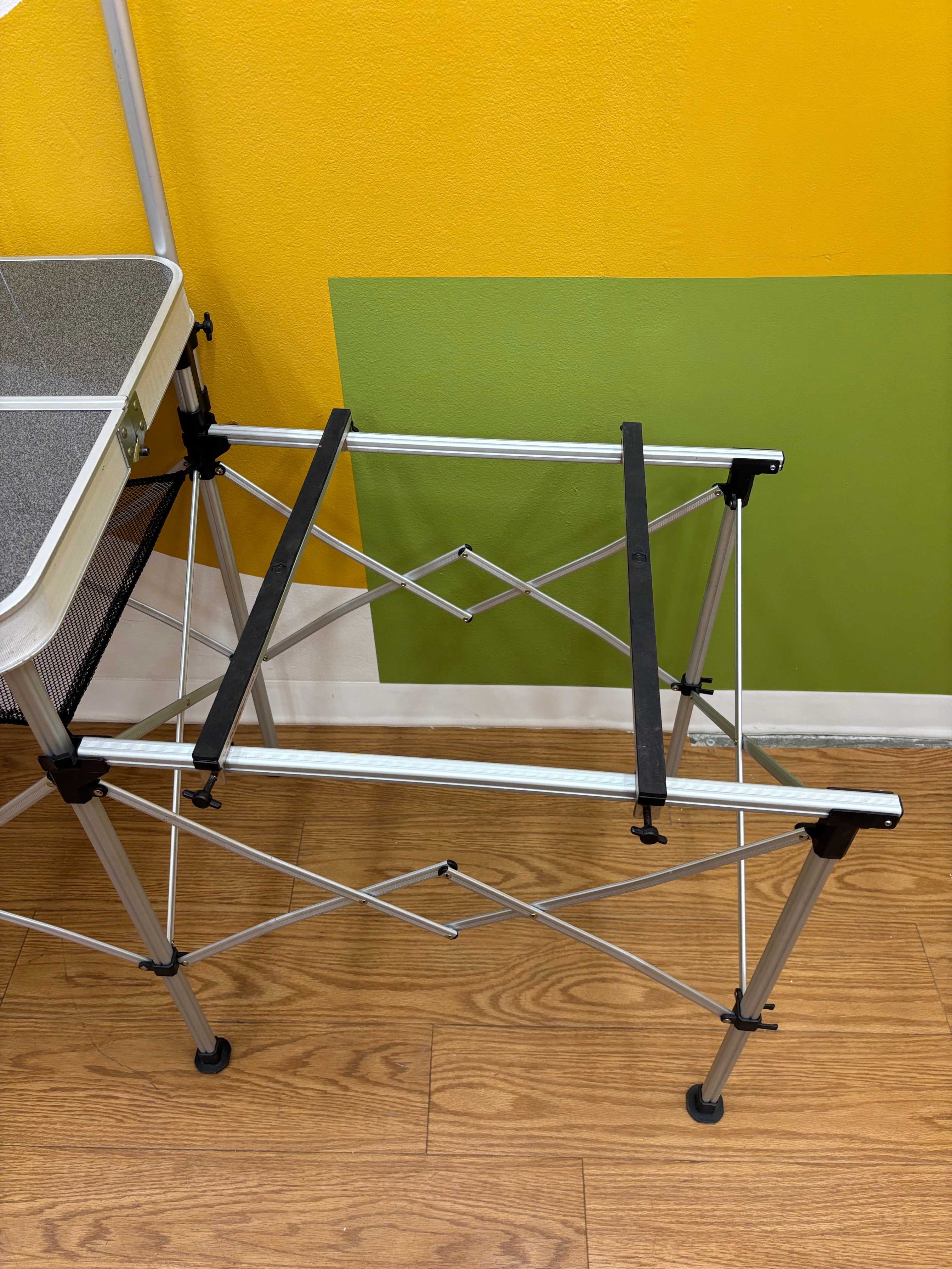 Coleman Pack Away Folding Table