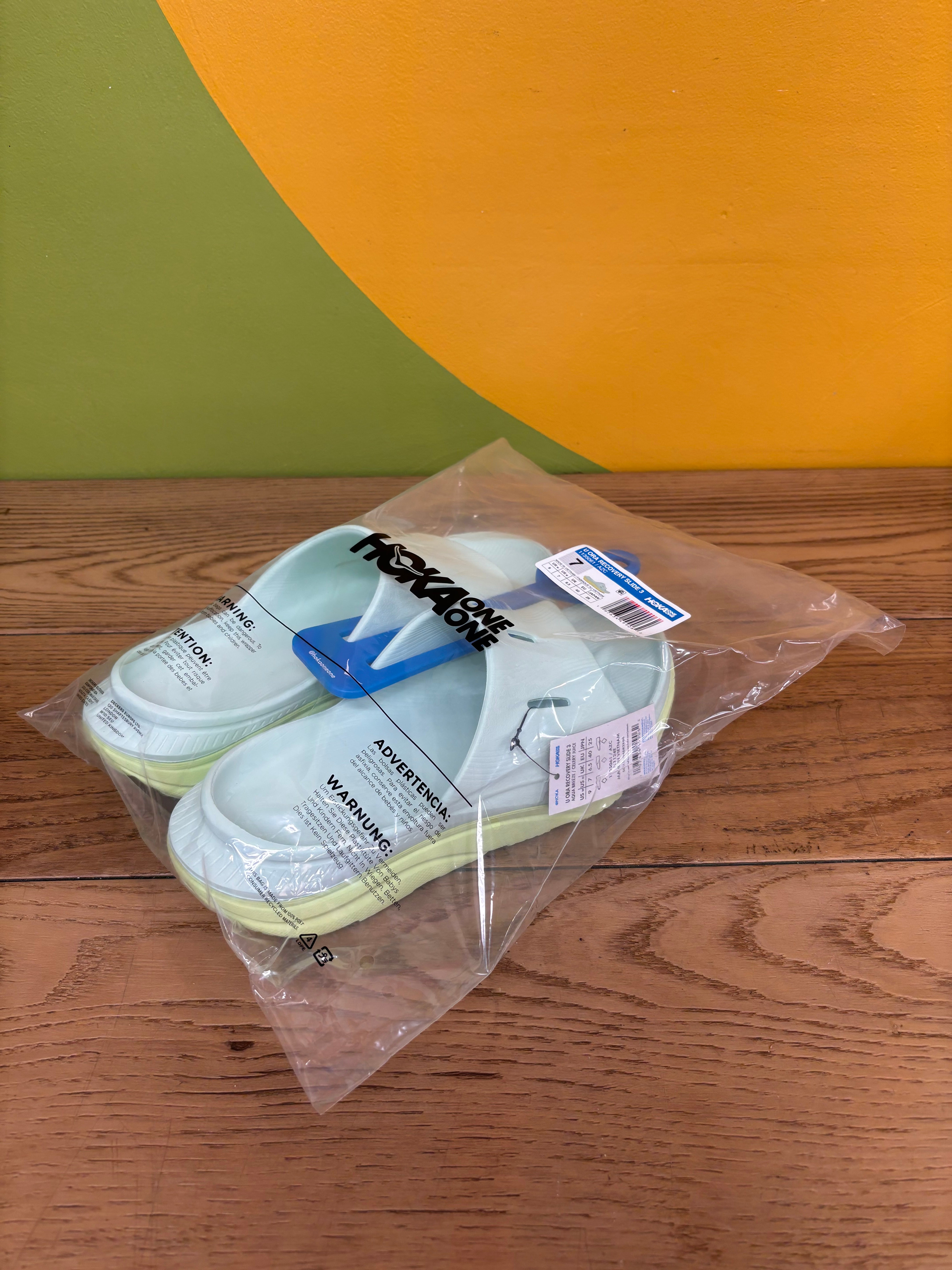 New HOKA Unisex Ora Recovery Sandal (Size 9W, 7M)