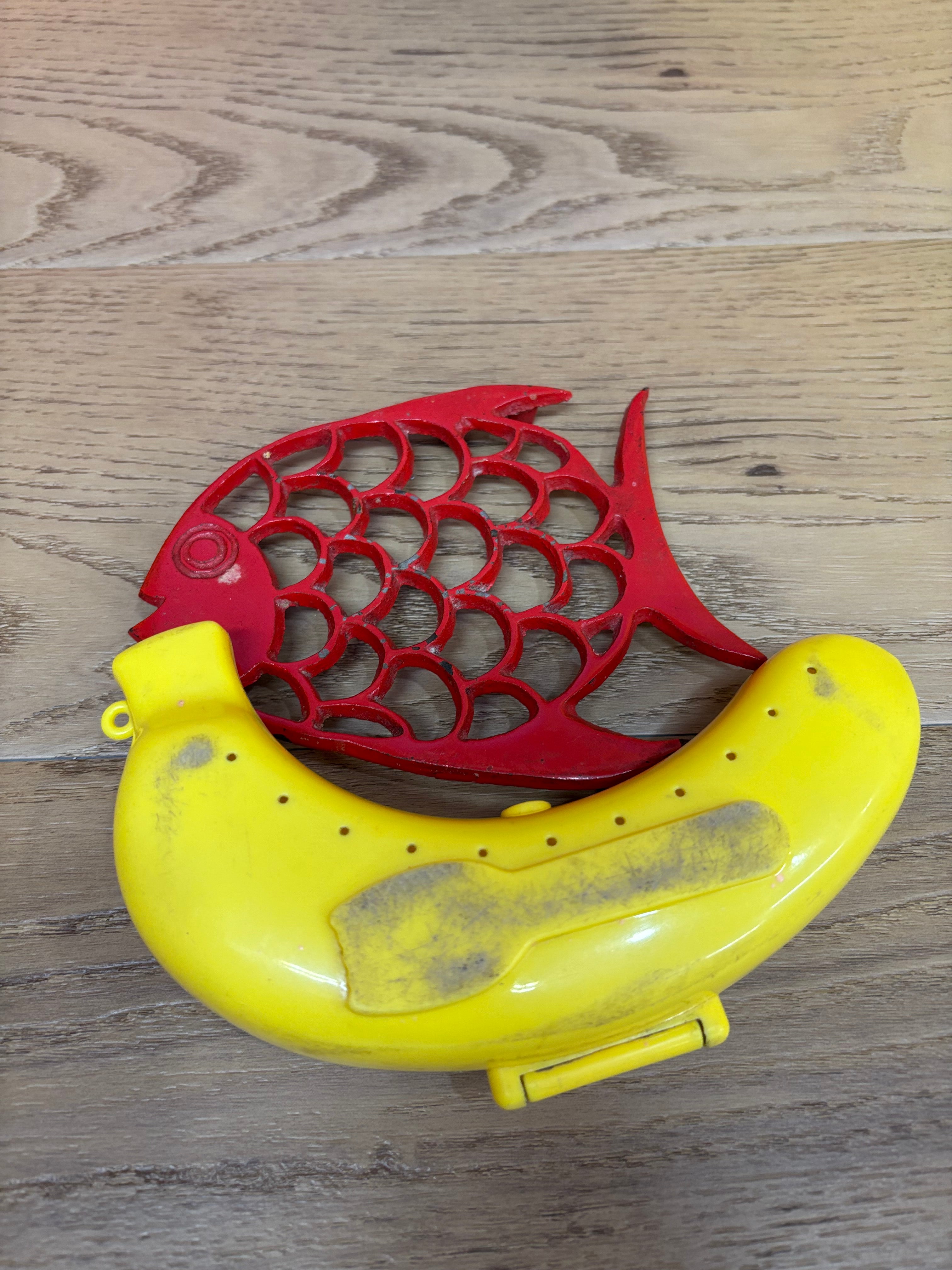 Red Fish Trivet