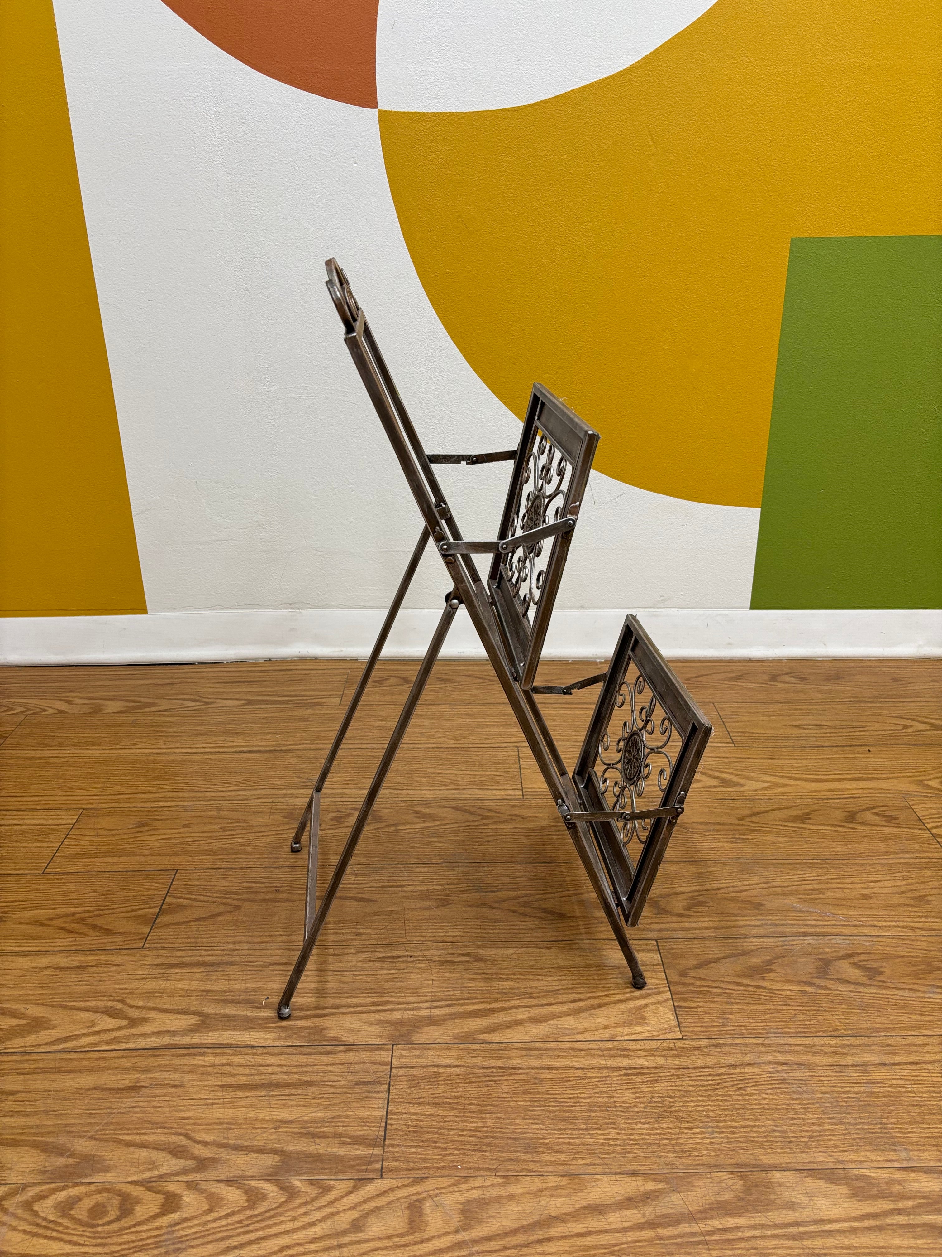 Foldable Metal Magazine Rack