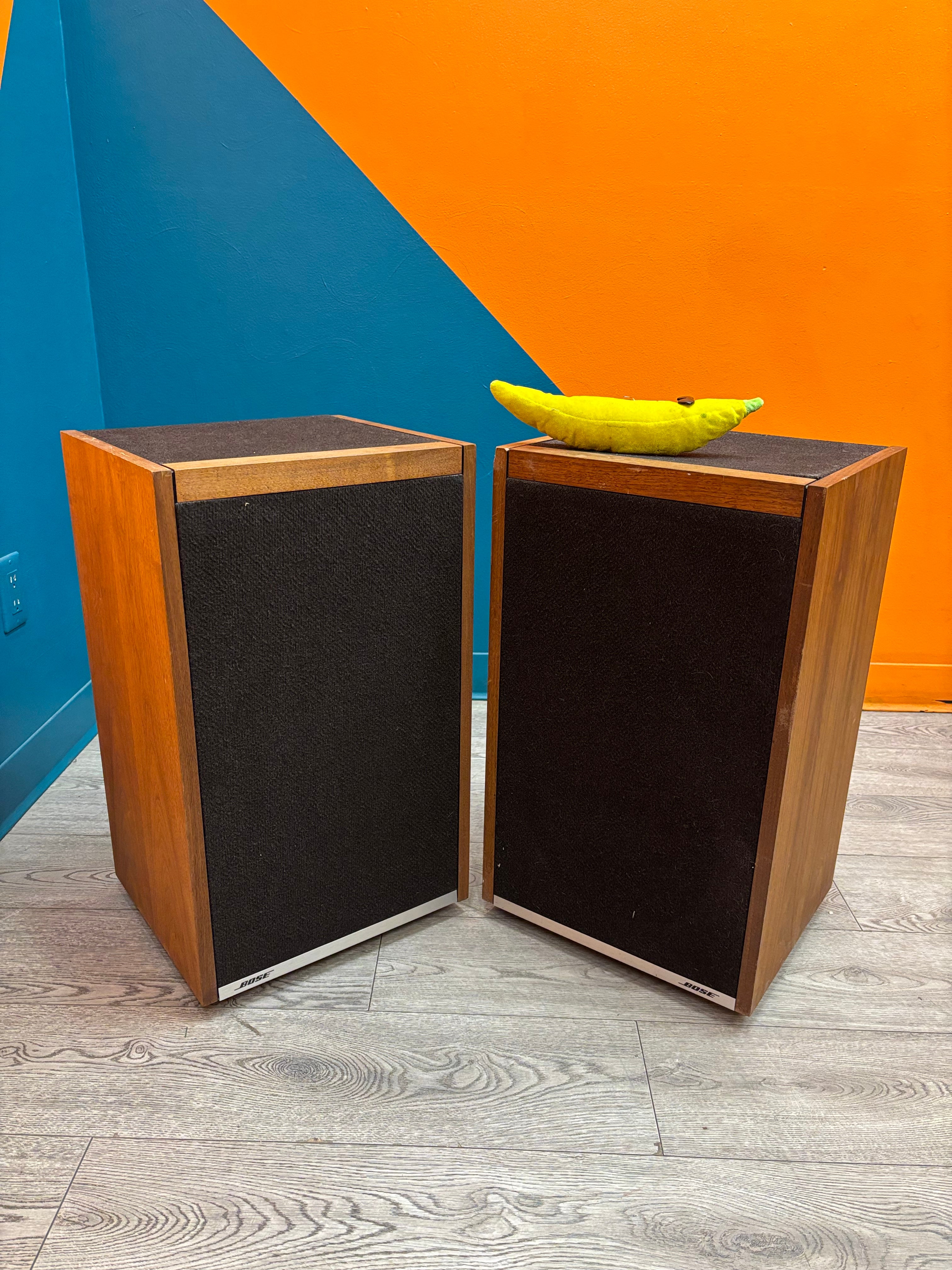 Set of Bose 601 Cabinet Speakers