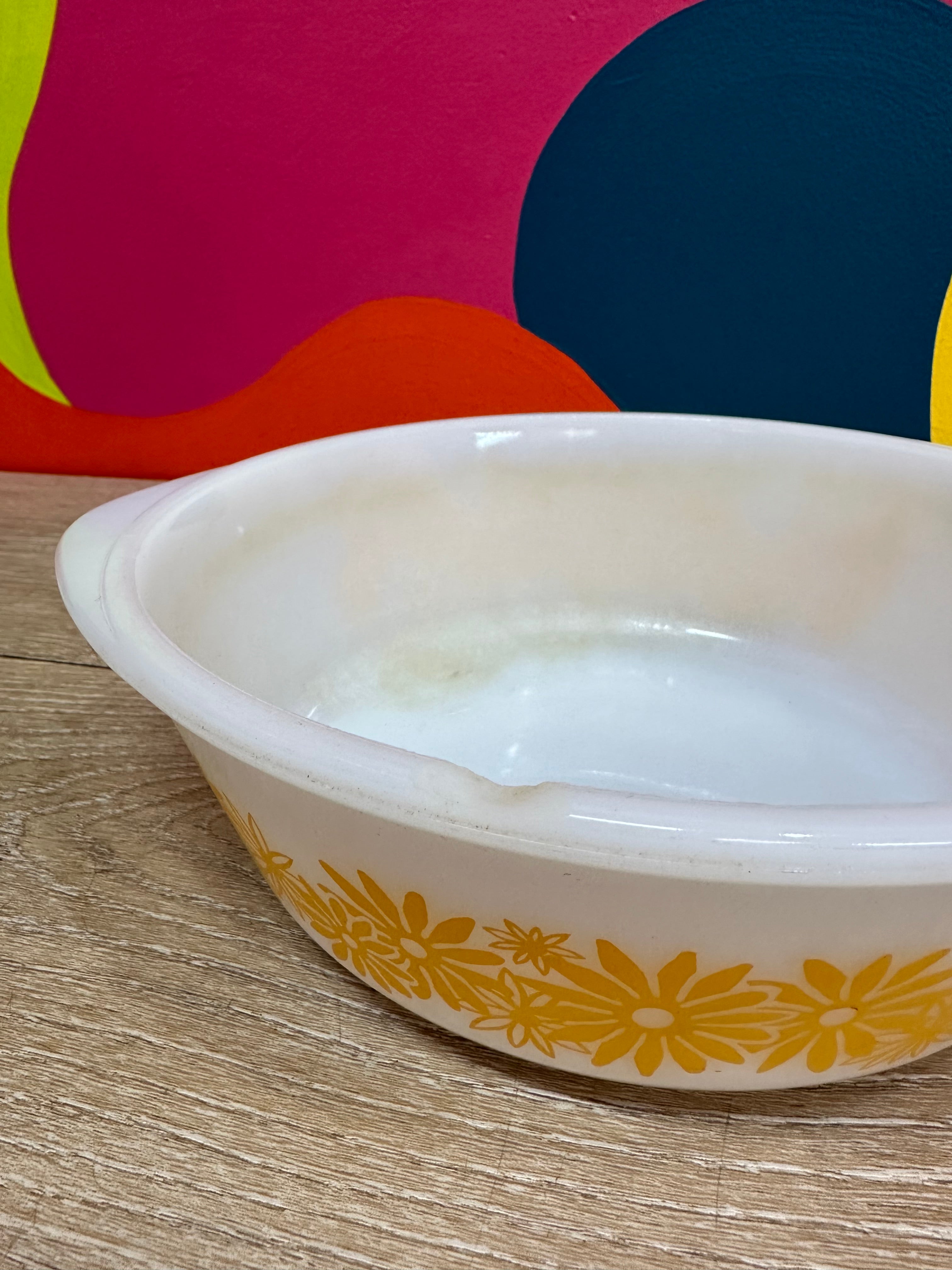 Glasbake Yellow Daisy Casserole Dish