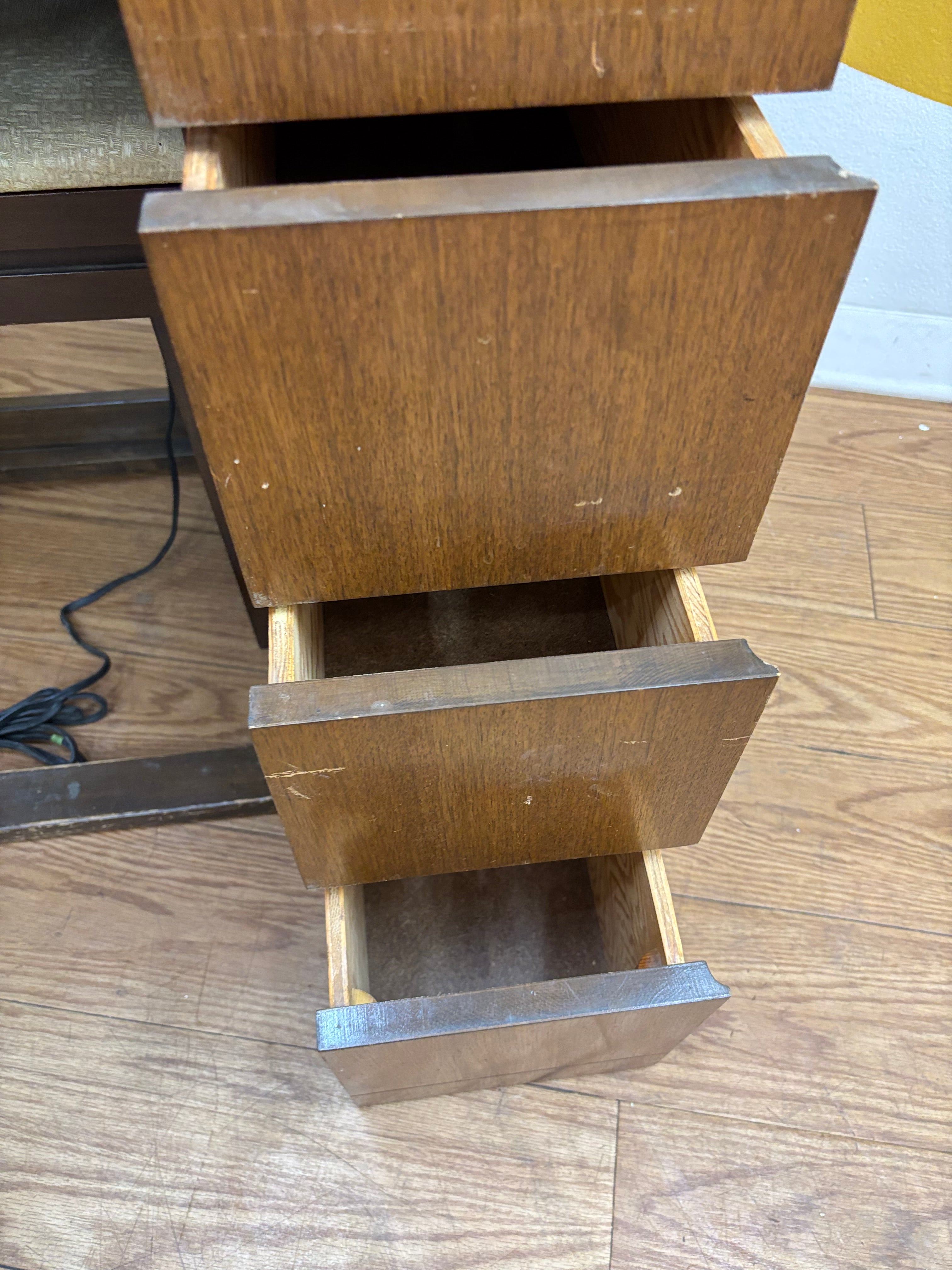 Domestic Imperial Automatic Sewing Machine Cabinet