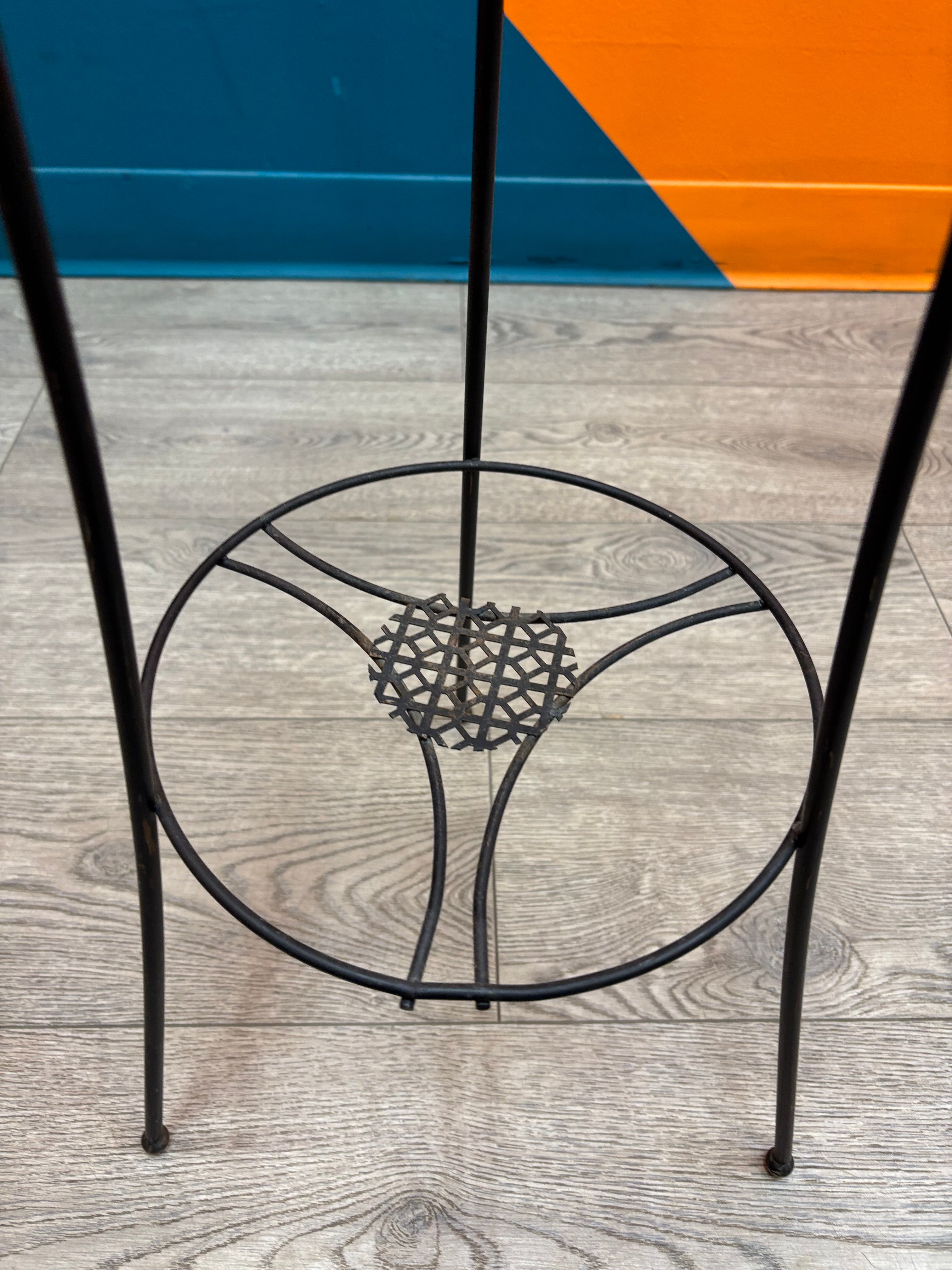 Black Metal Plant Stand