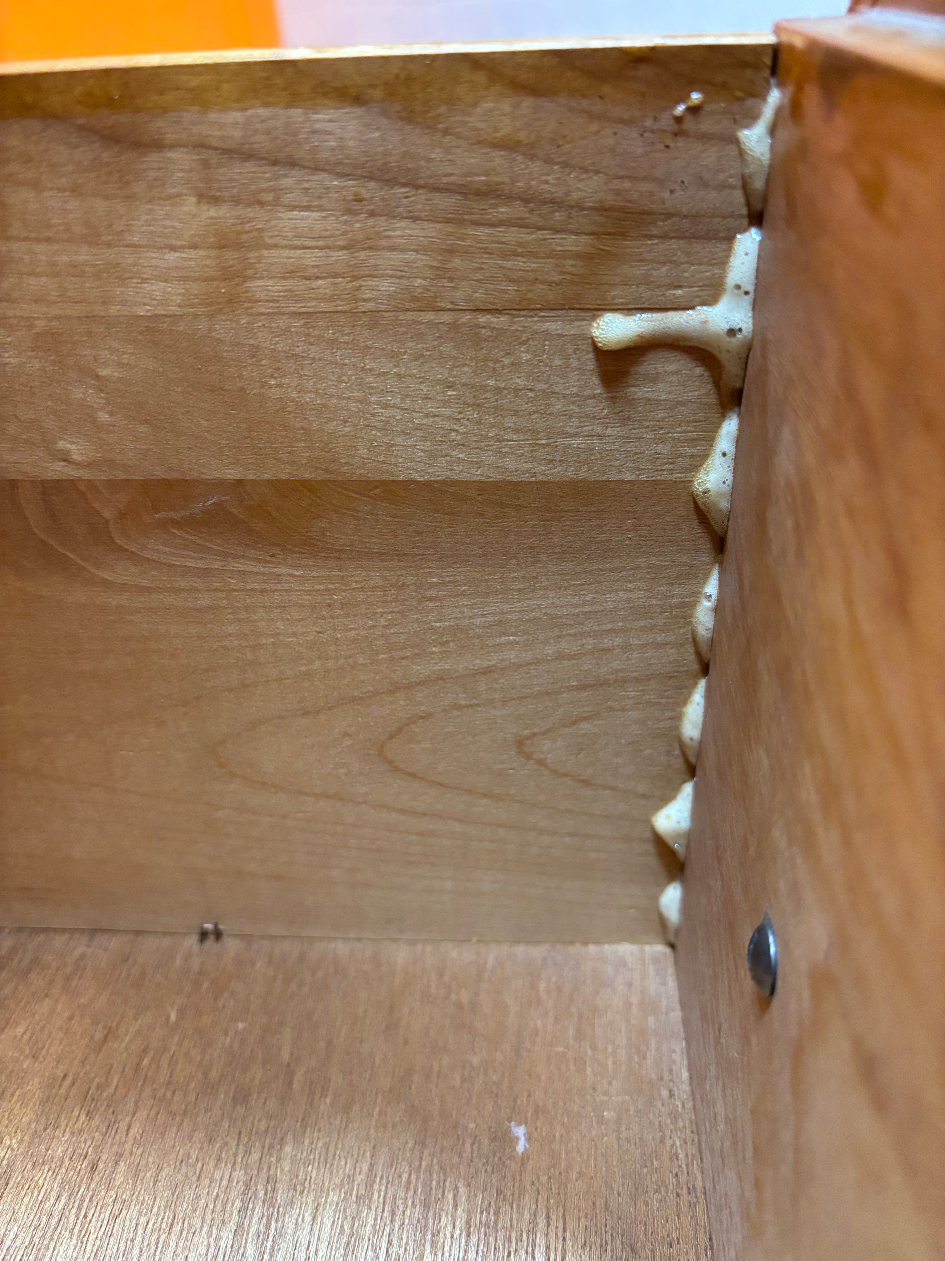 Wood 4 Drawer Dresser (J.W Kilgour & Bro.)