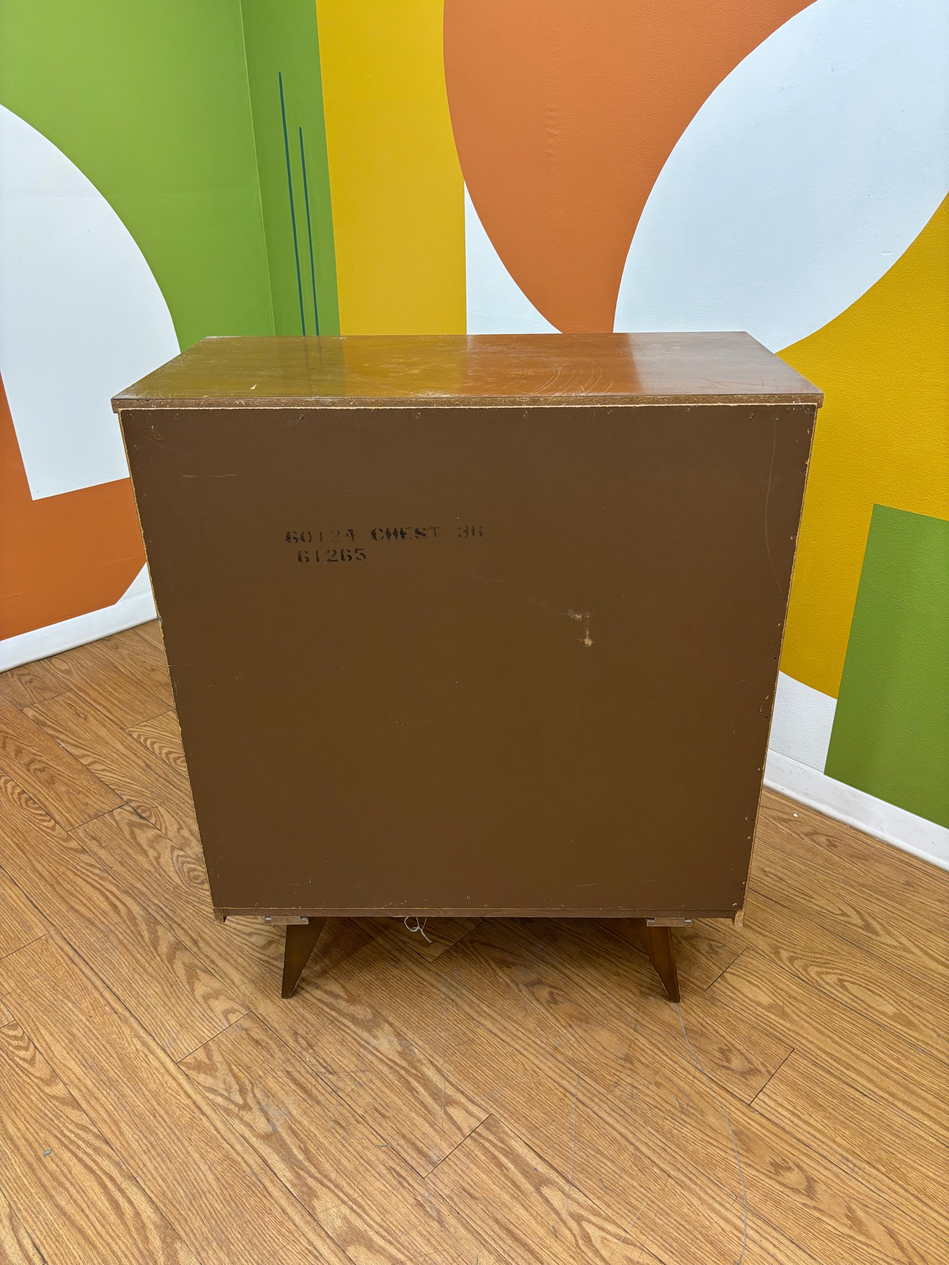 Victoriaville Wood 4 Drawer Dresser