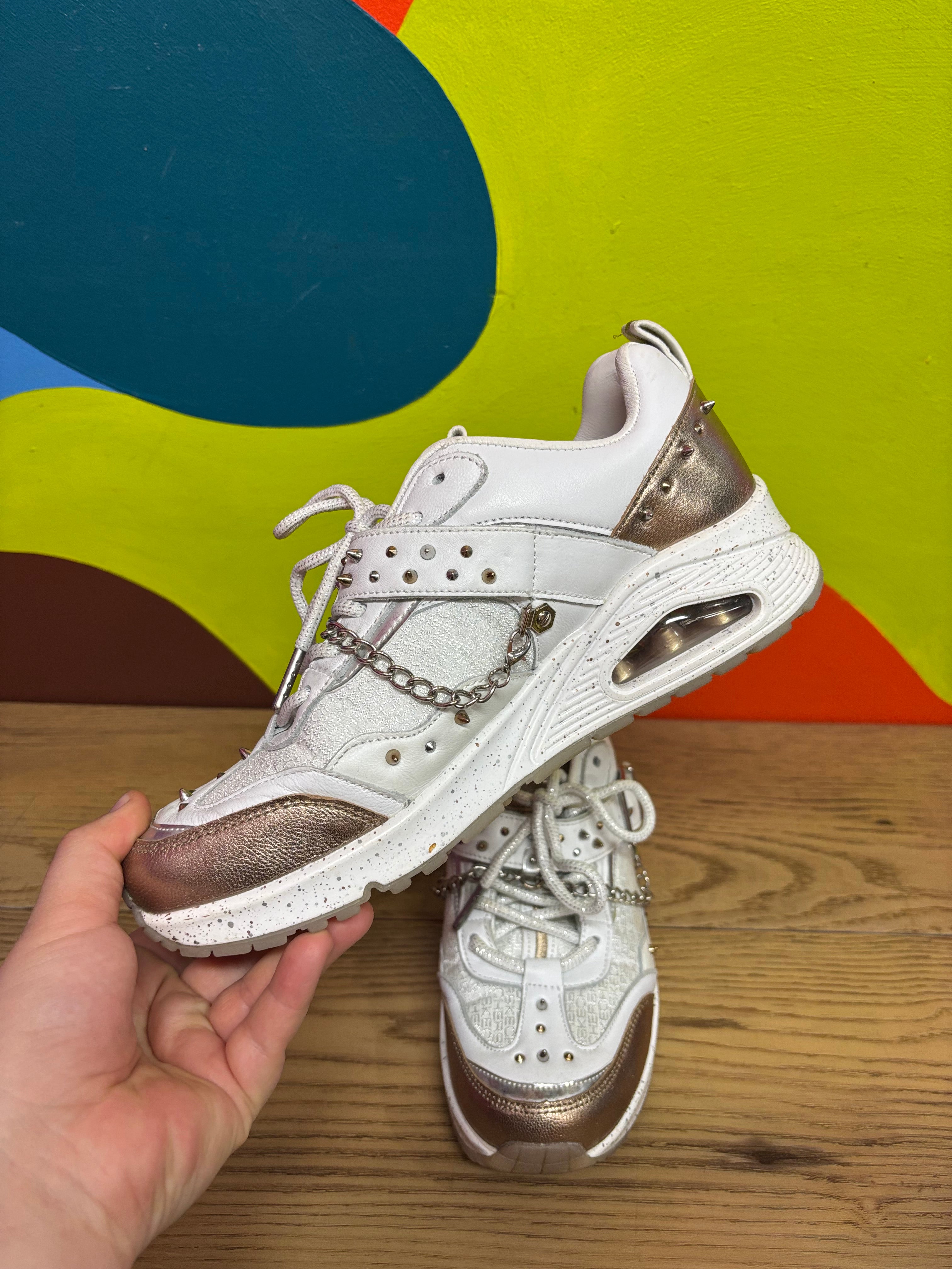 Skechers Uno-Rebel Rockstar Shoes - Women's 9