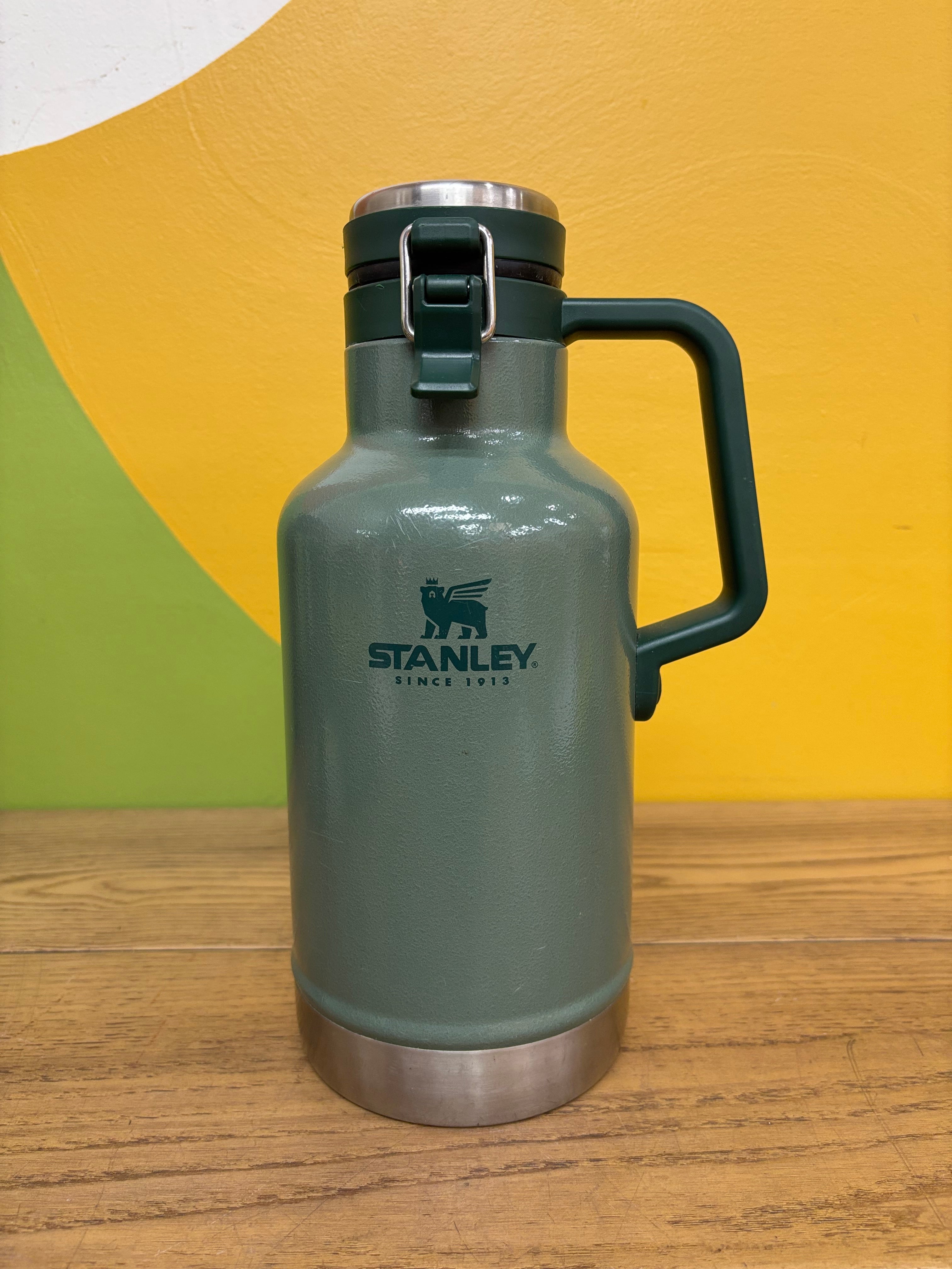 Stanley Classic Easy Pour Growler 1.9L