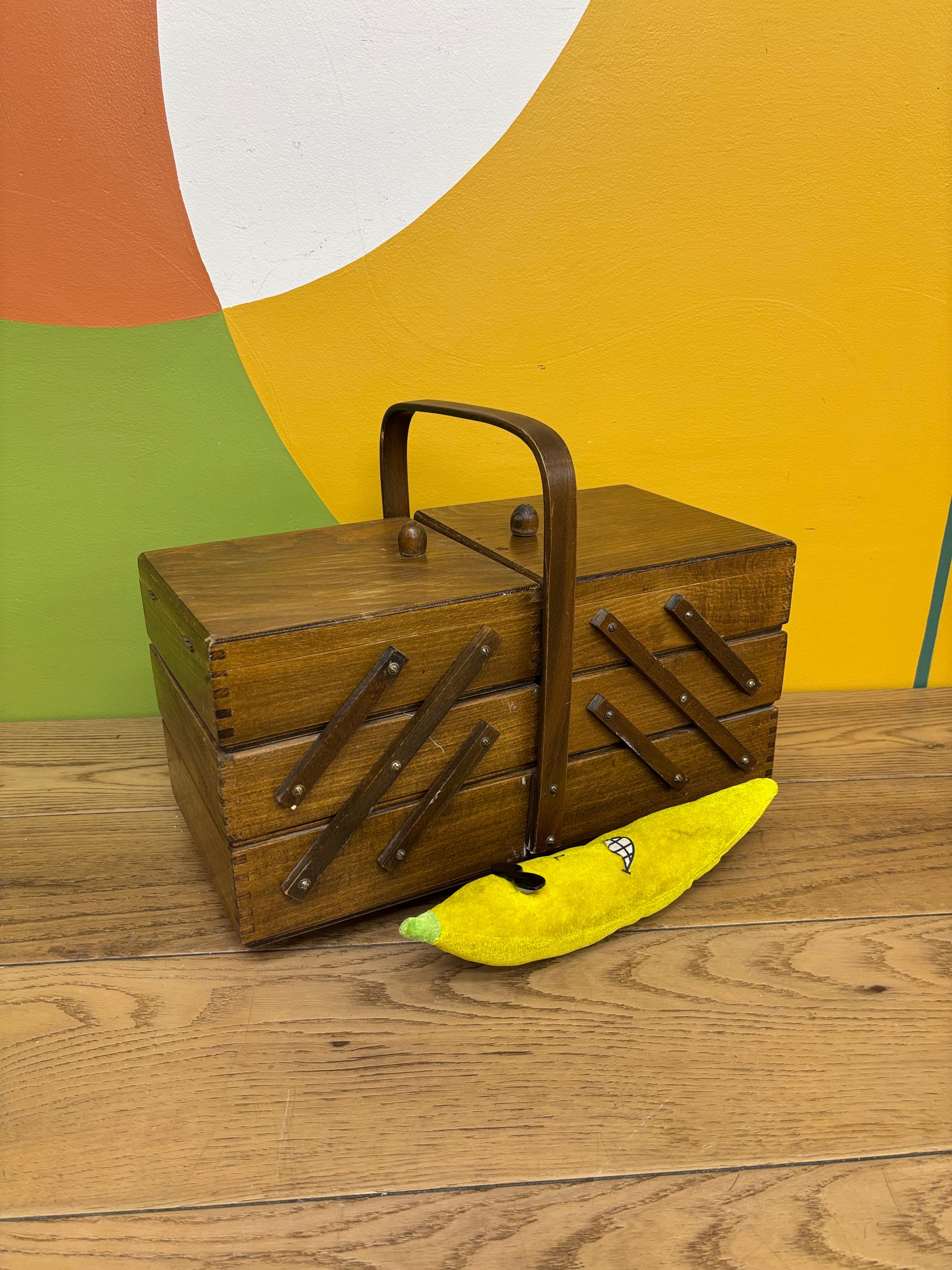 Accordion Sewing Box