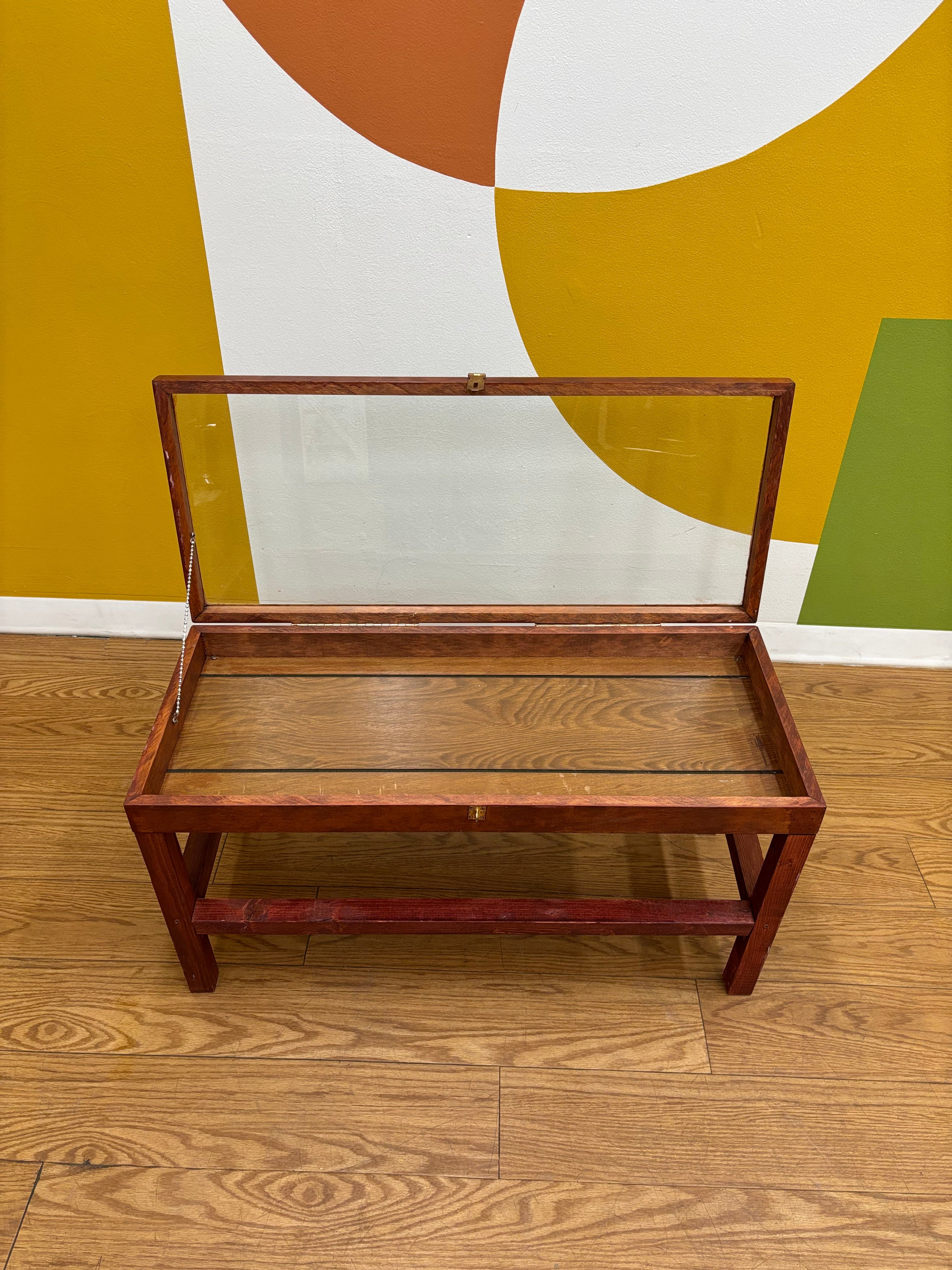 Shadow Box Table