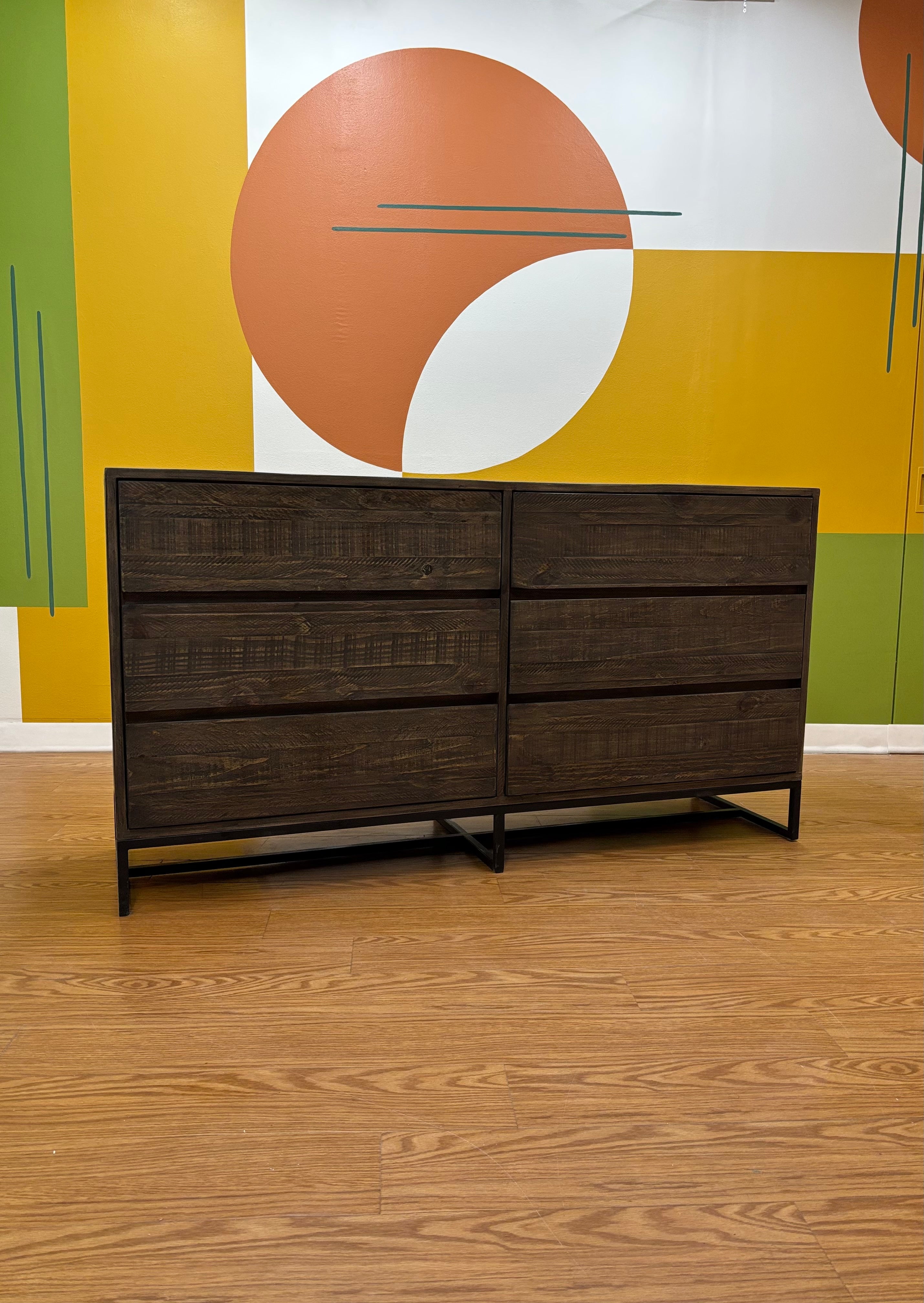 6 Drawer Dresser