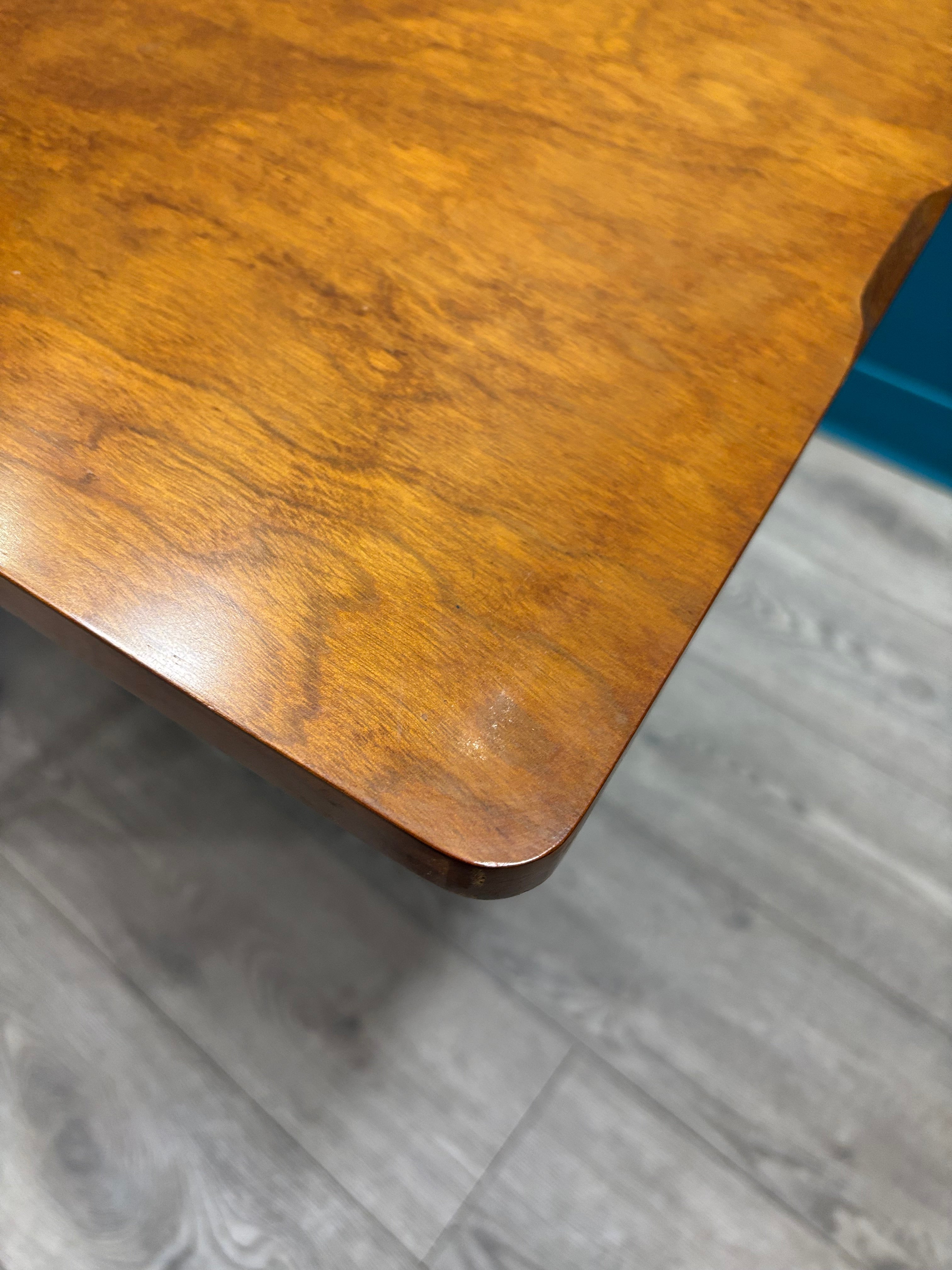 Singer Sewing Machine & Cabinet