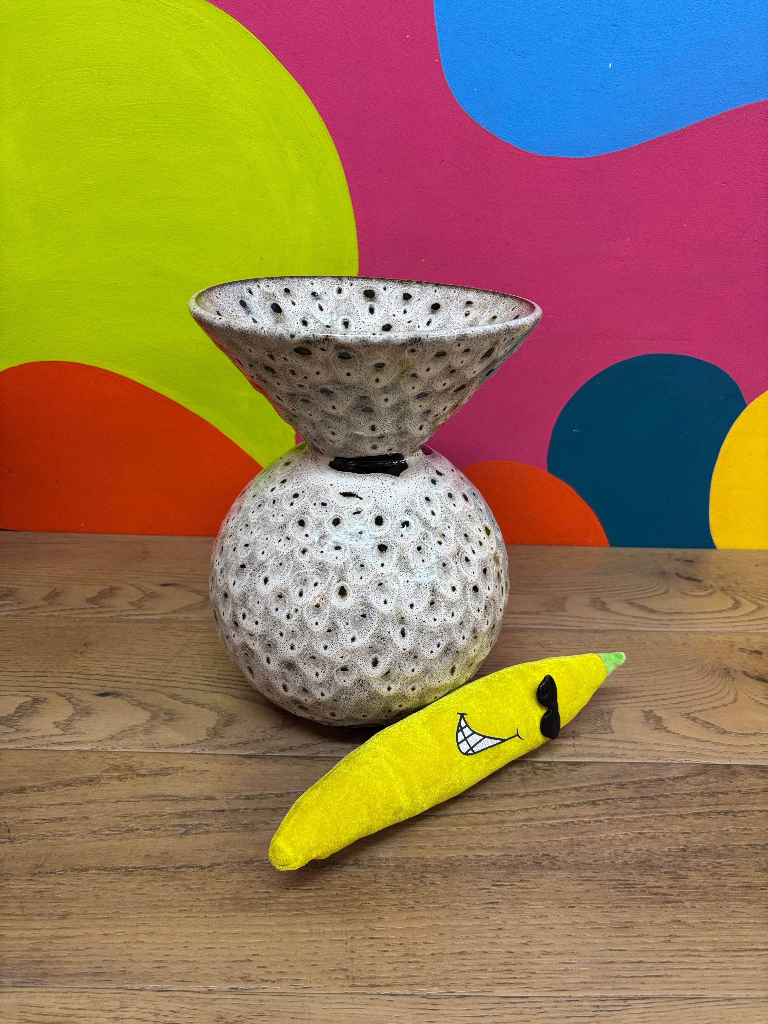 Manor Funnel Neck Black & White Speckled Vase