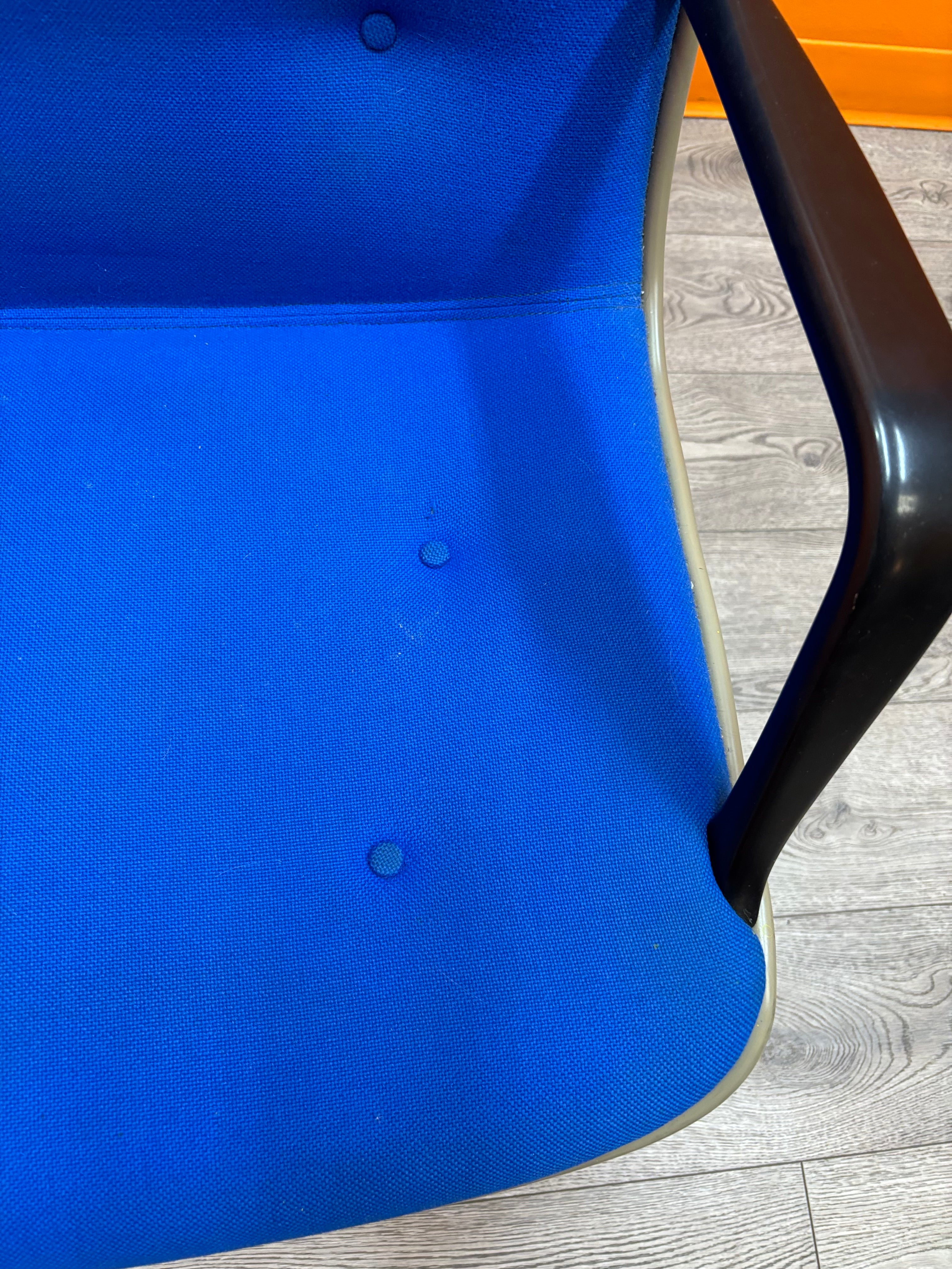Blue Steelcase 451 Rolling Chair