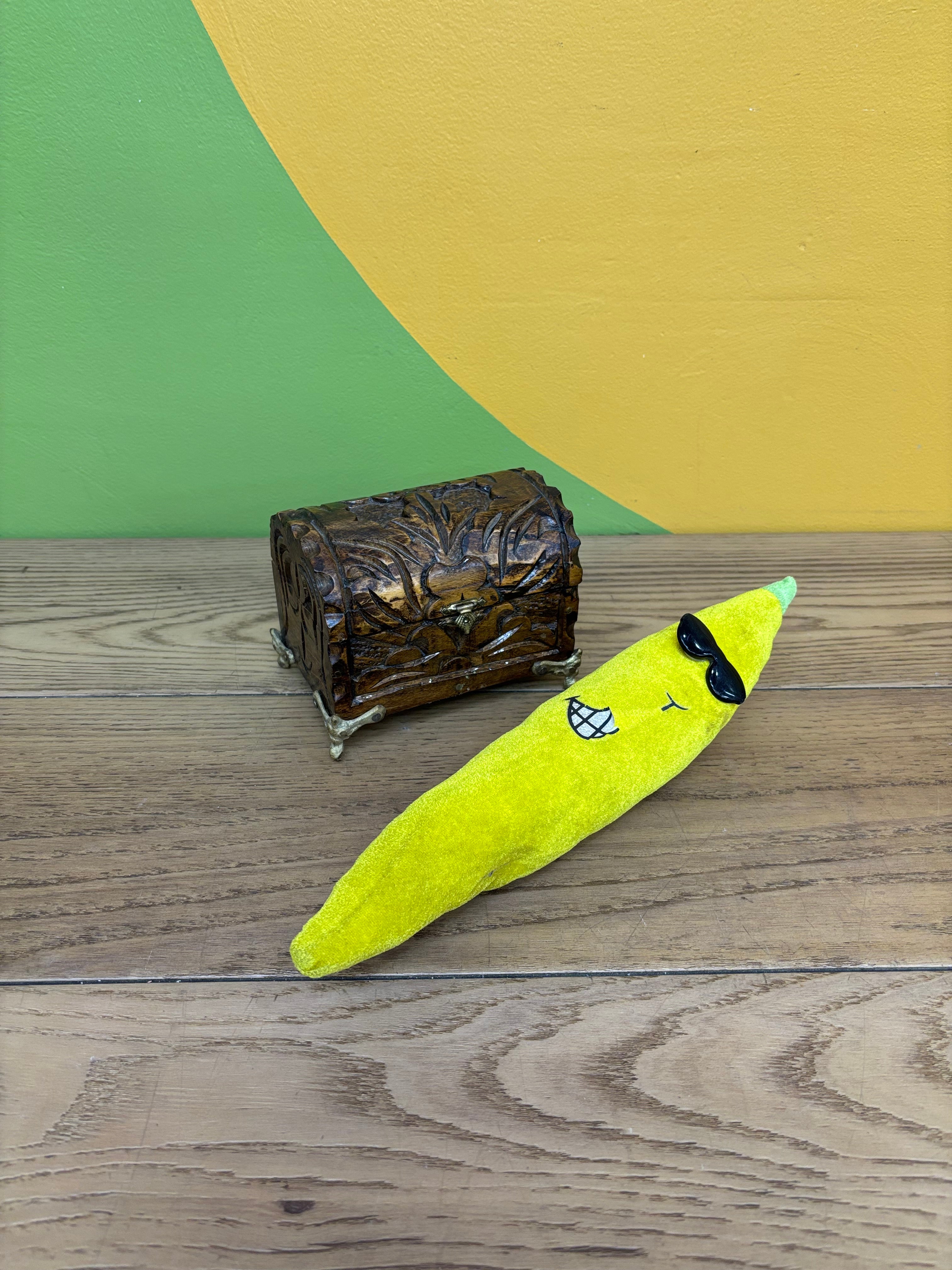 Small Wood Carved Jewlery Box