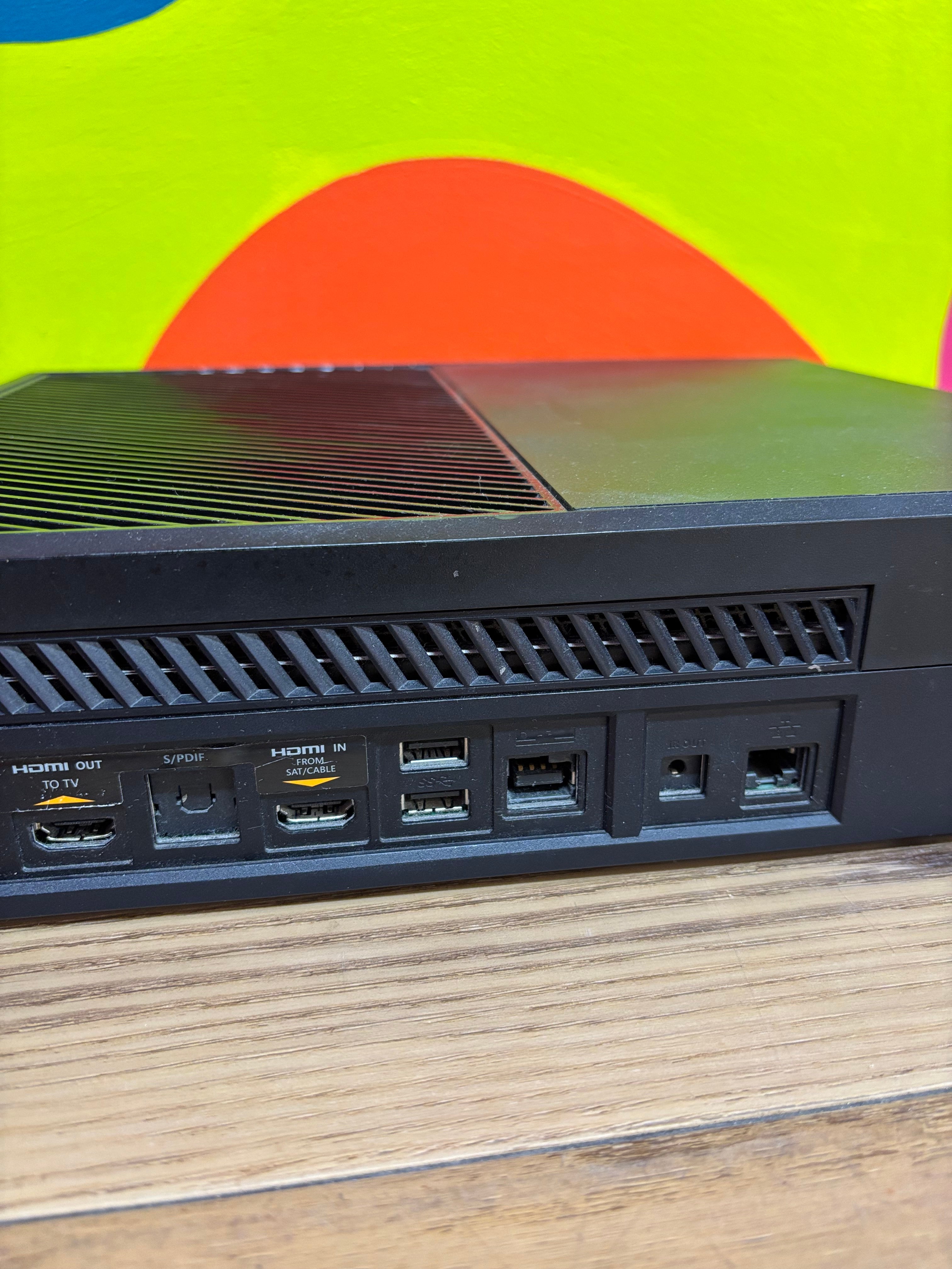 Xbox One Console & Controller