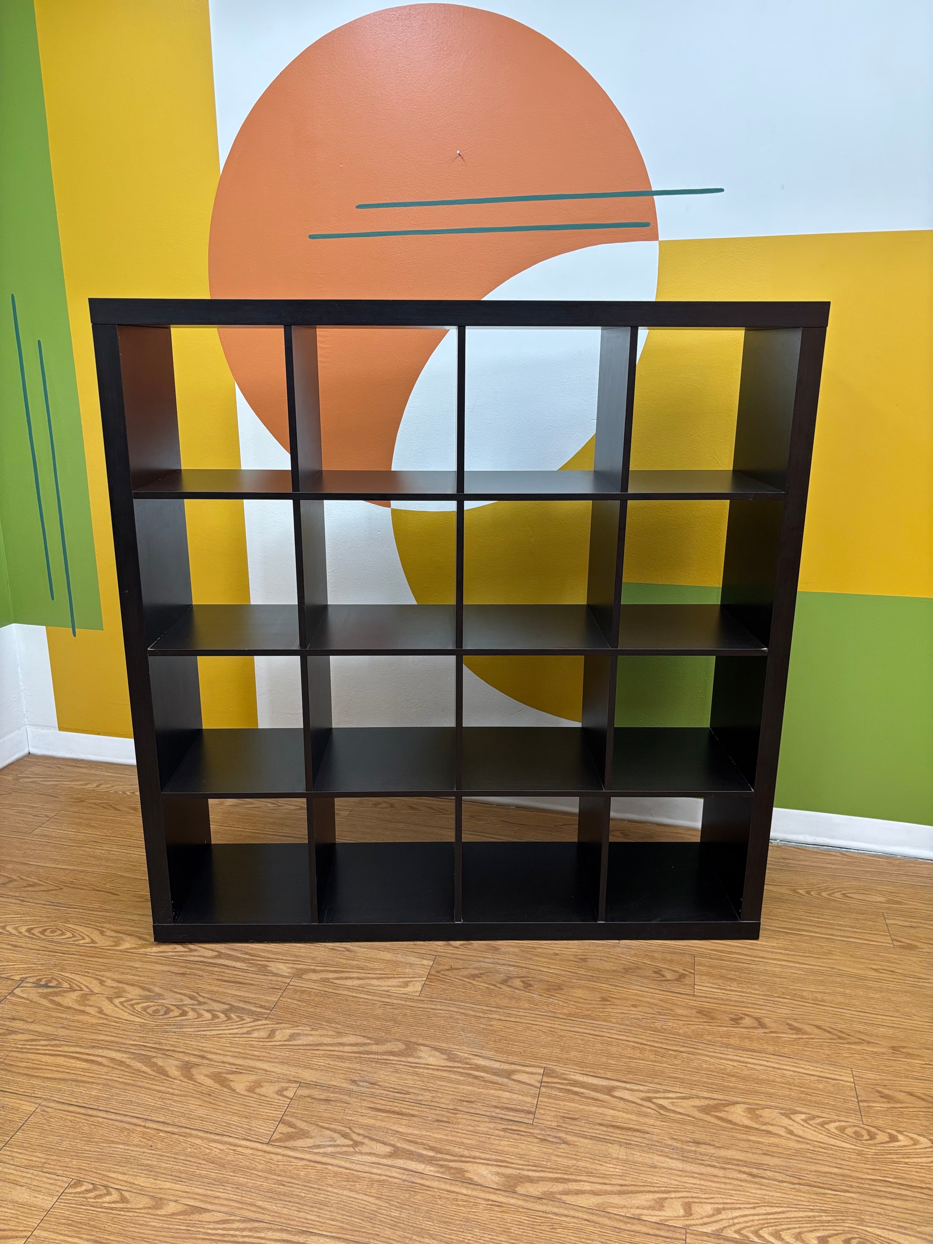 16 Cube Shelving Unit