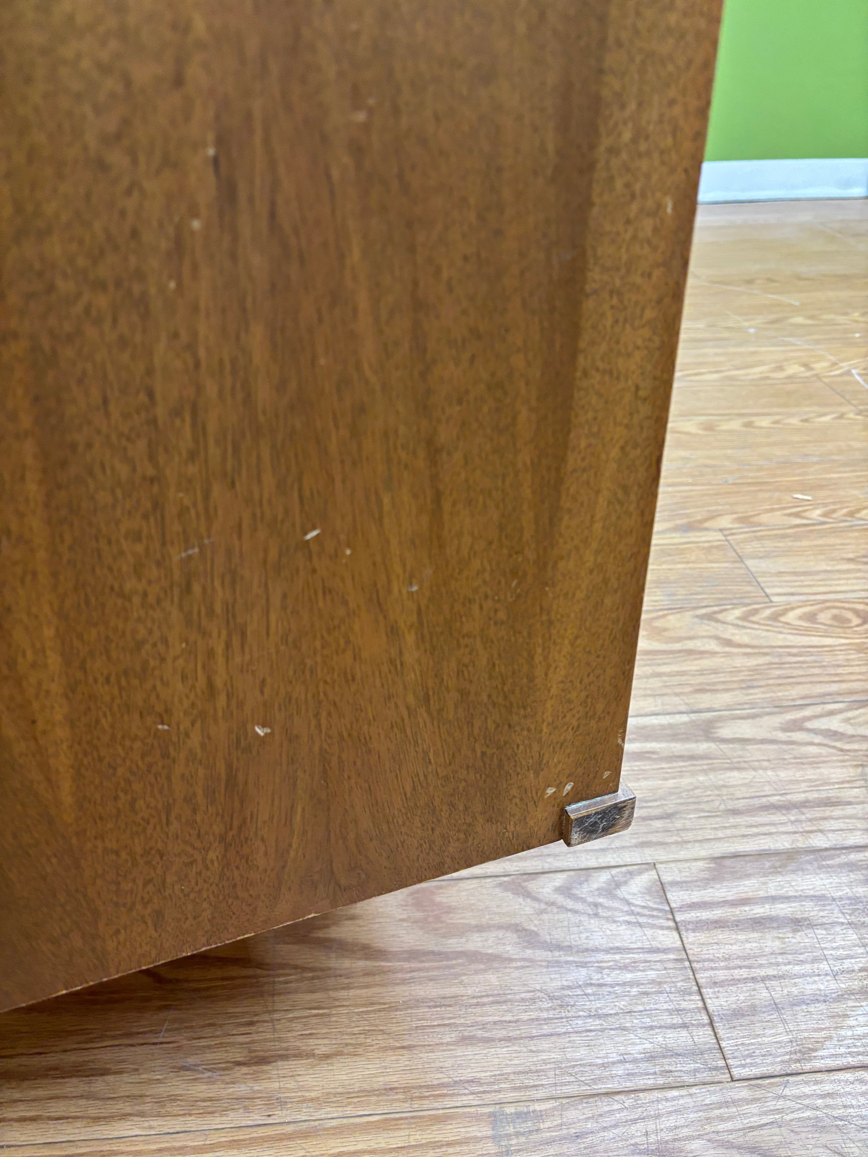 9 Drawer Dresser