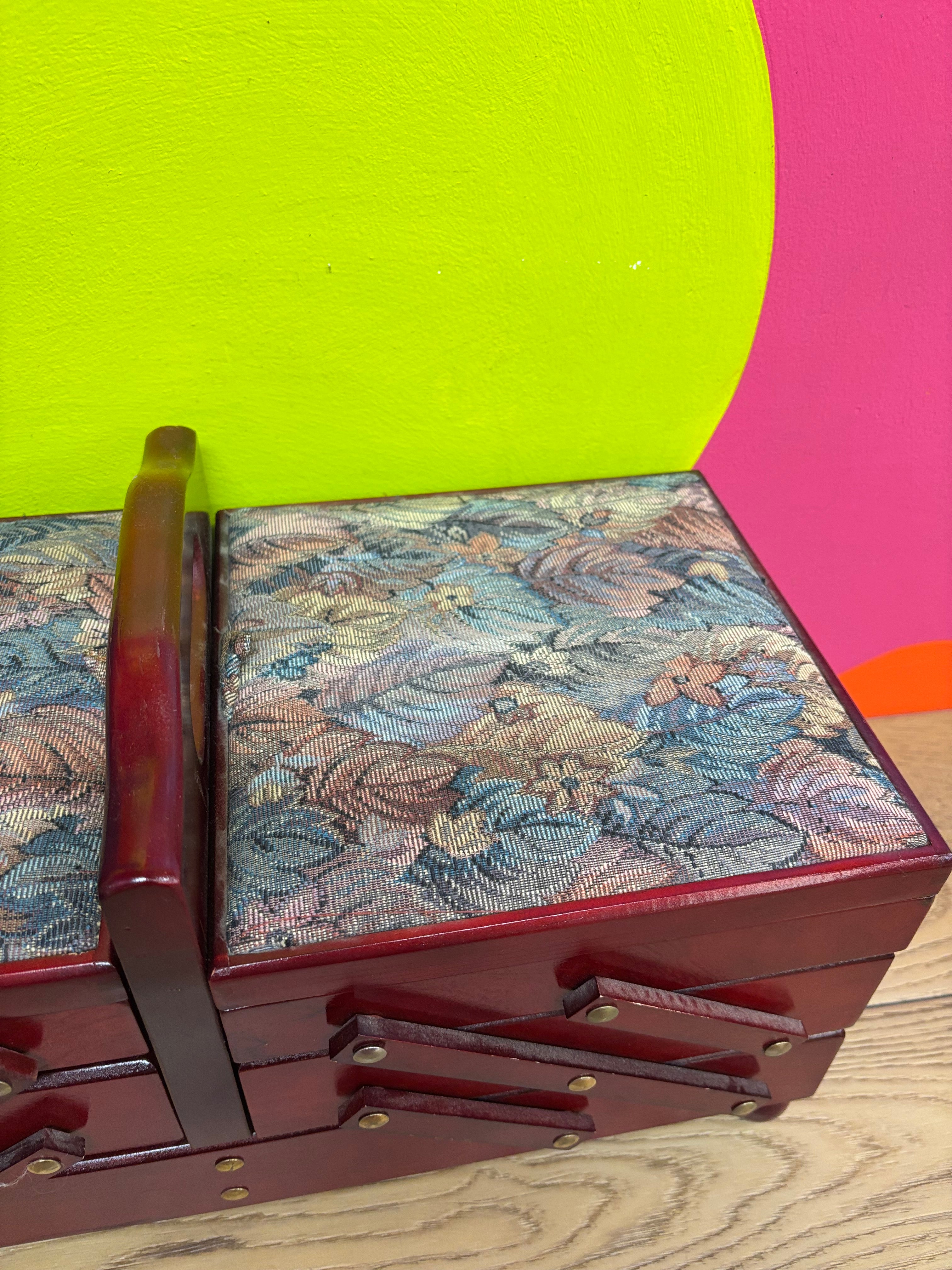 Accordion Sewing Box