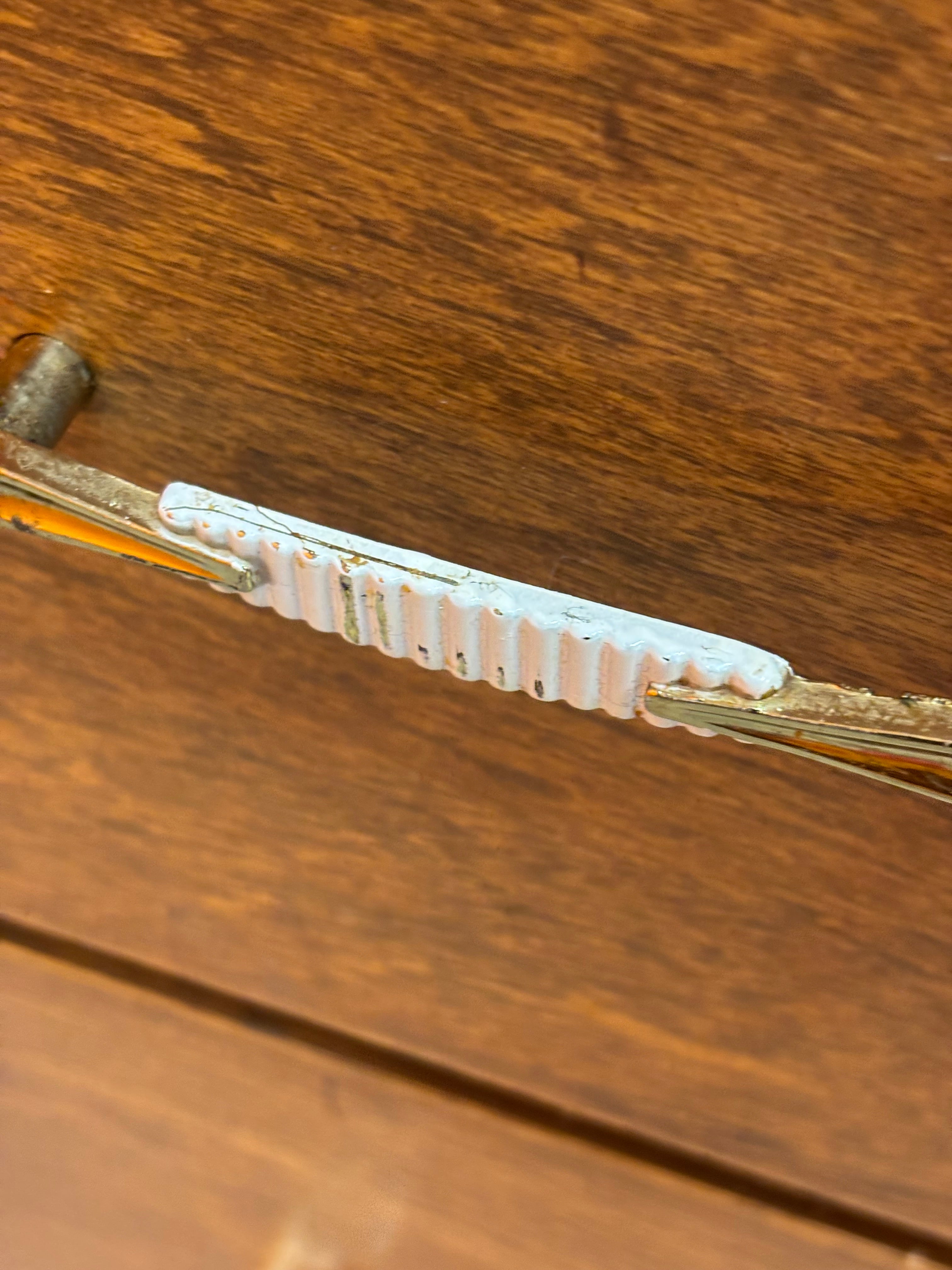 Wood 4 Drawer Dresser (J.W Kilgour & Bro.)