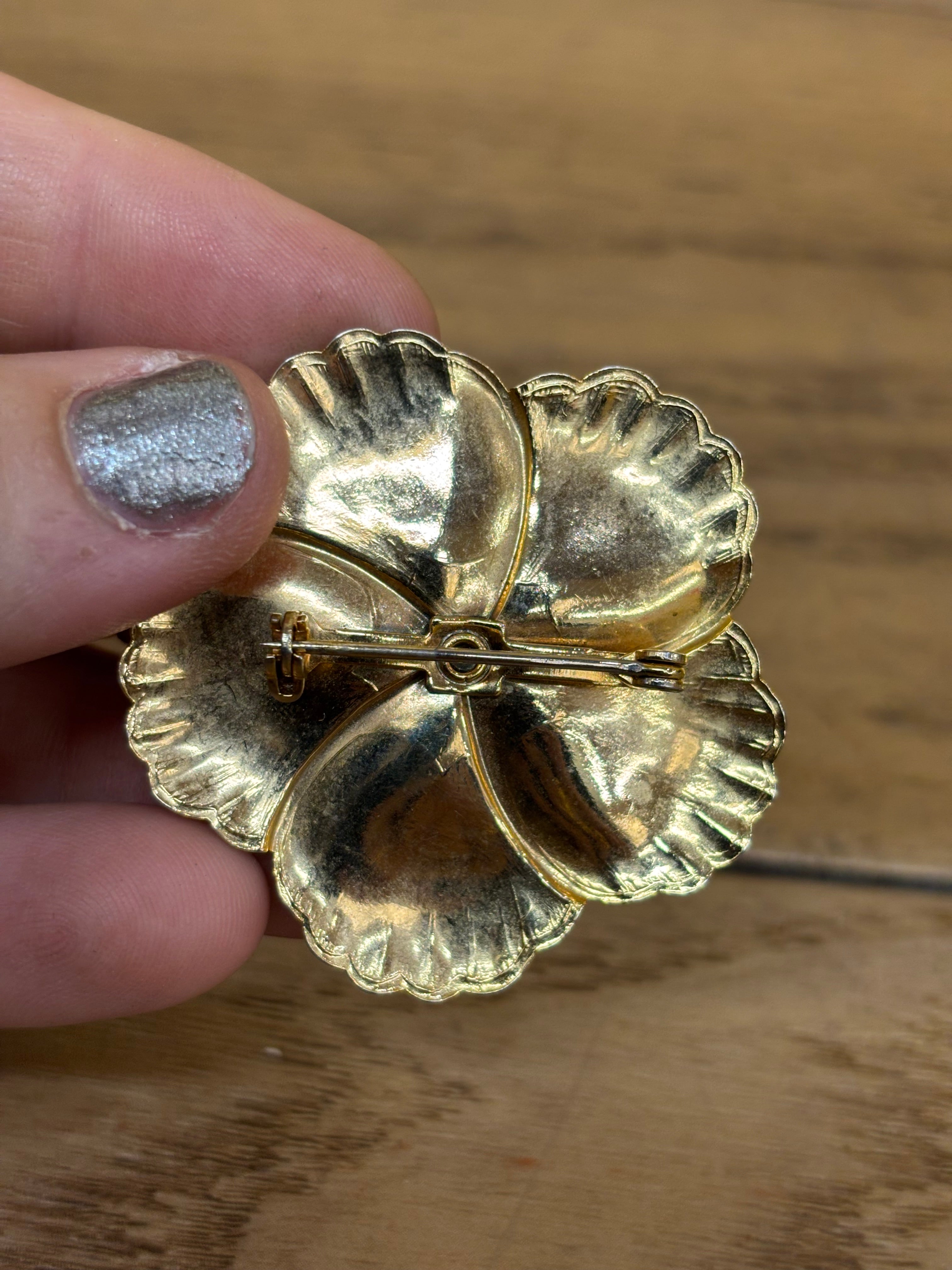 Gold Tone Flower Brooch
