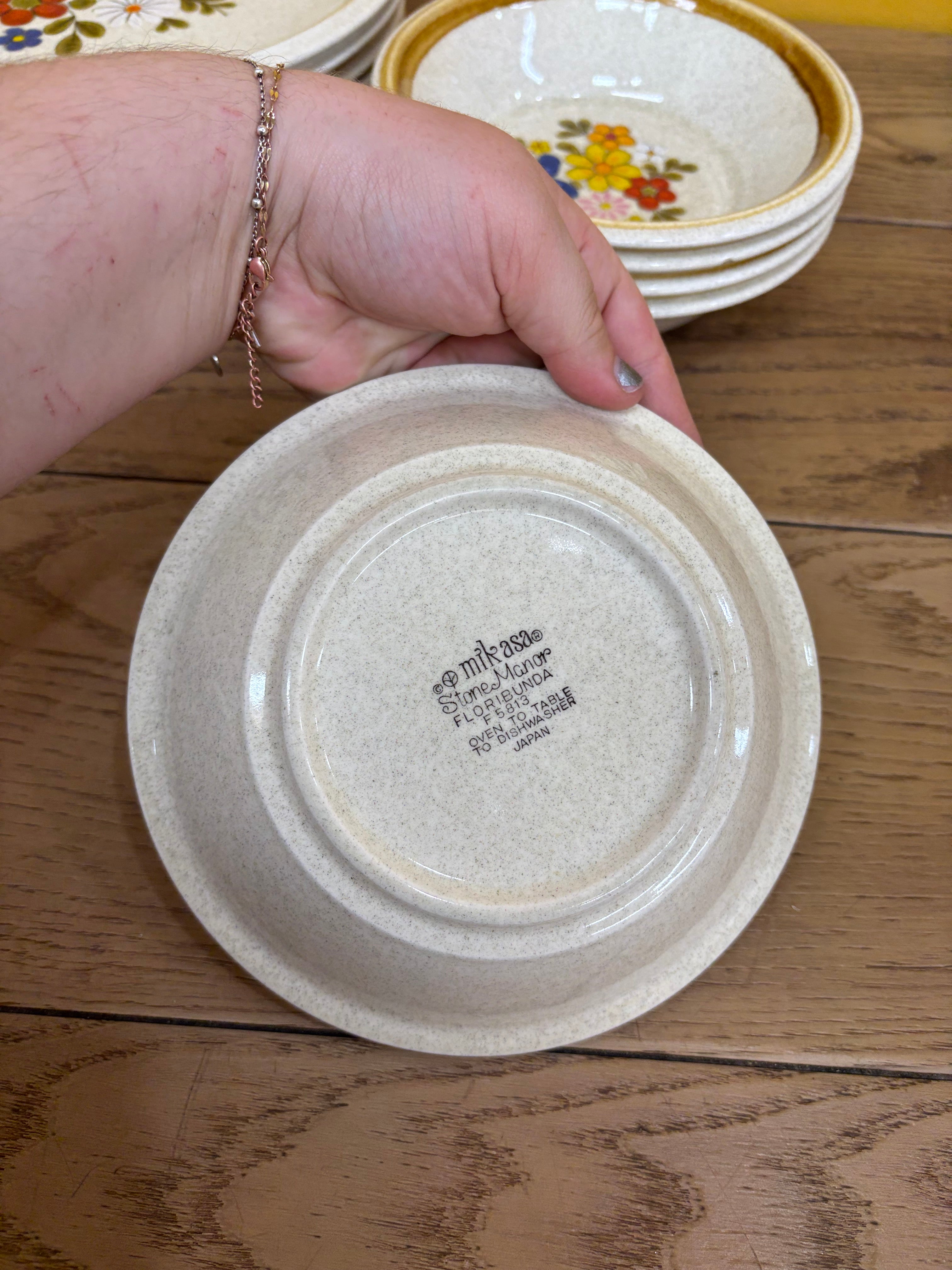 Mikasa Stone Manor Floribunda Plates & Bowls Bundle