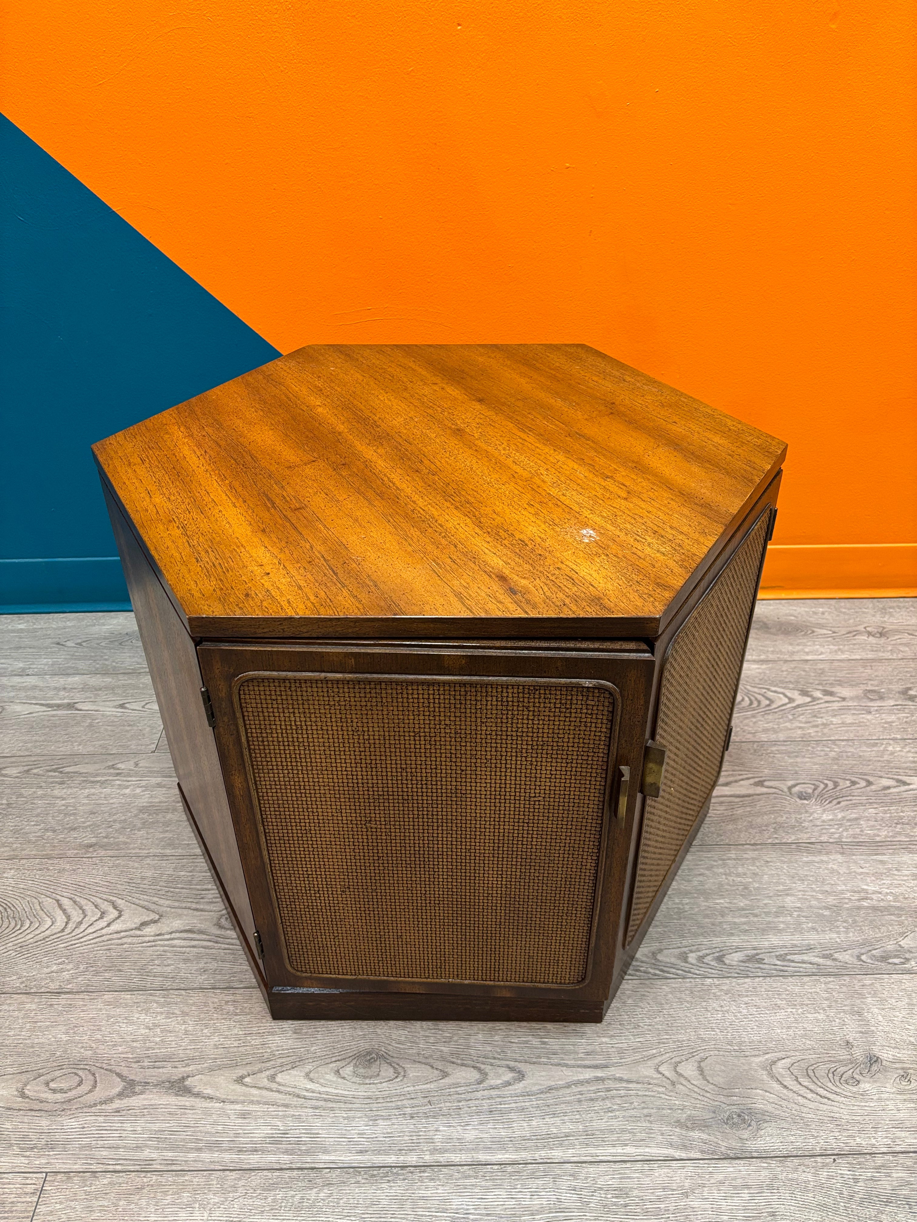 Big Wood Hexagon Table