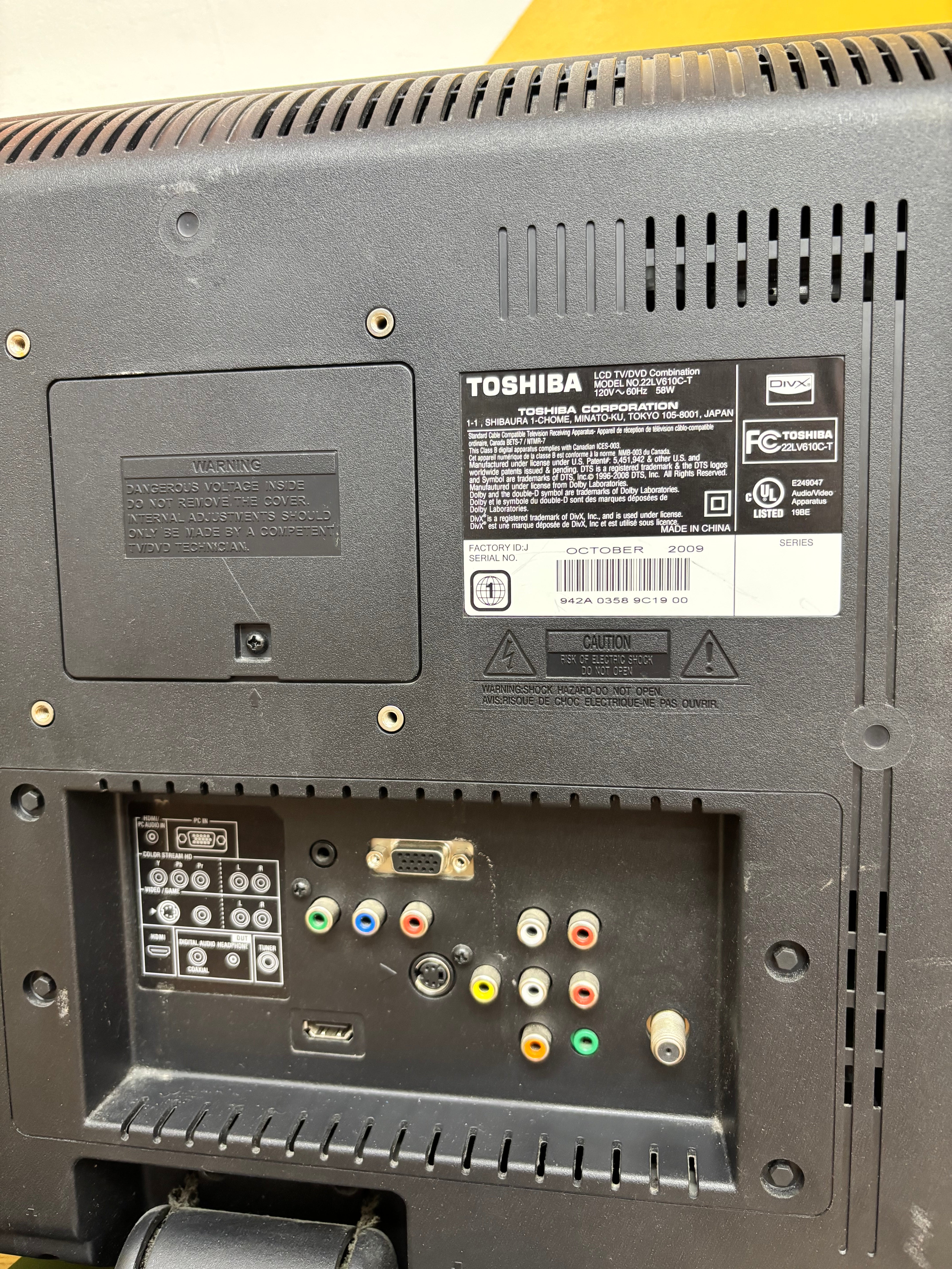 Toshiba TV/DVD Combo Unit